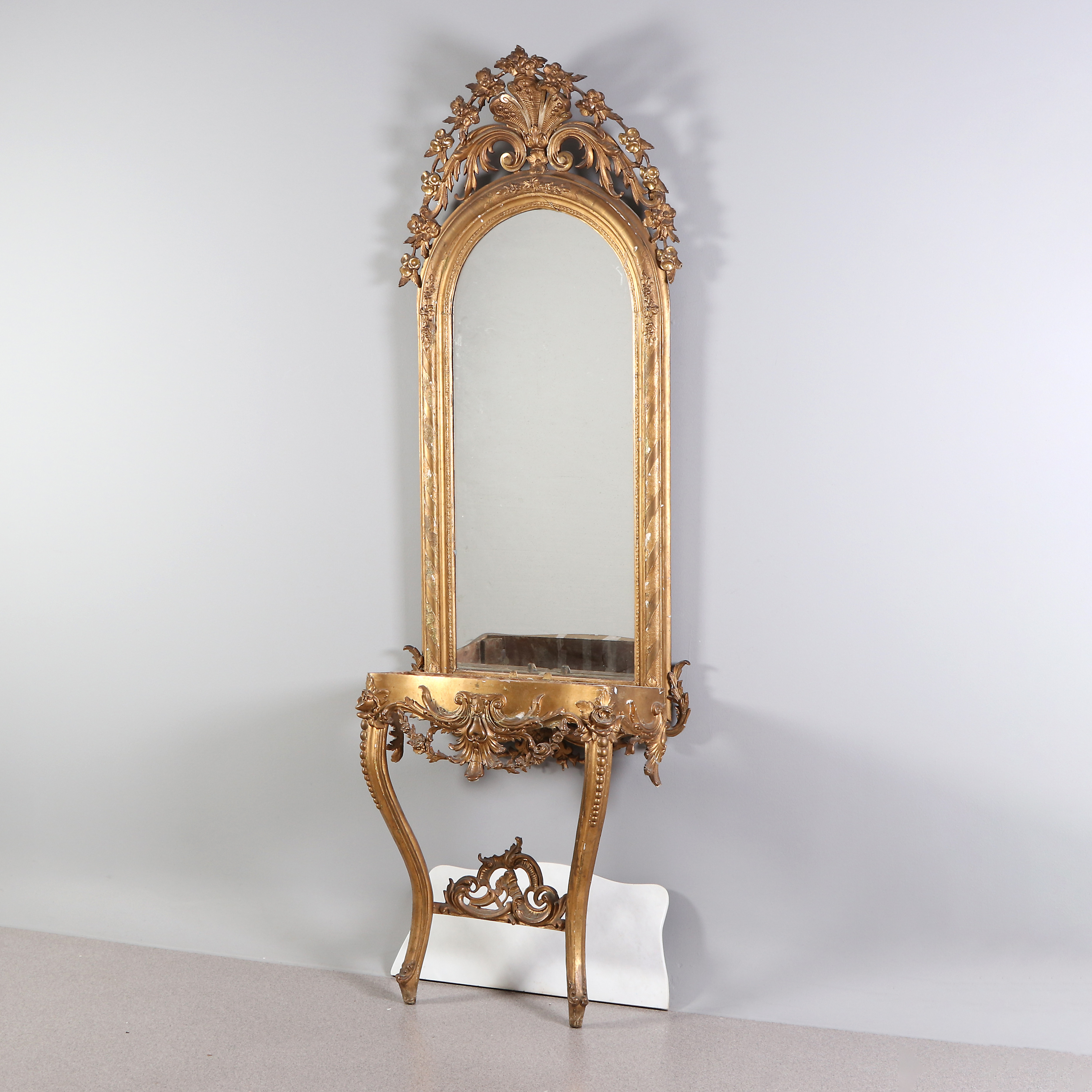 SPEGEL MED KONSOLBORD. Bronserat trä och pastellage, konsollbordet med marmorskiva Nyrokoko, 1800-talets andra hälft.