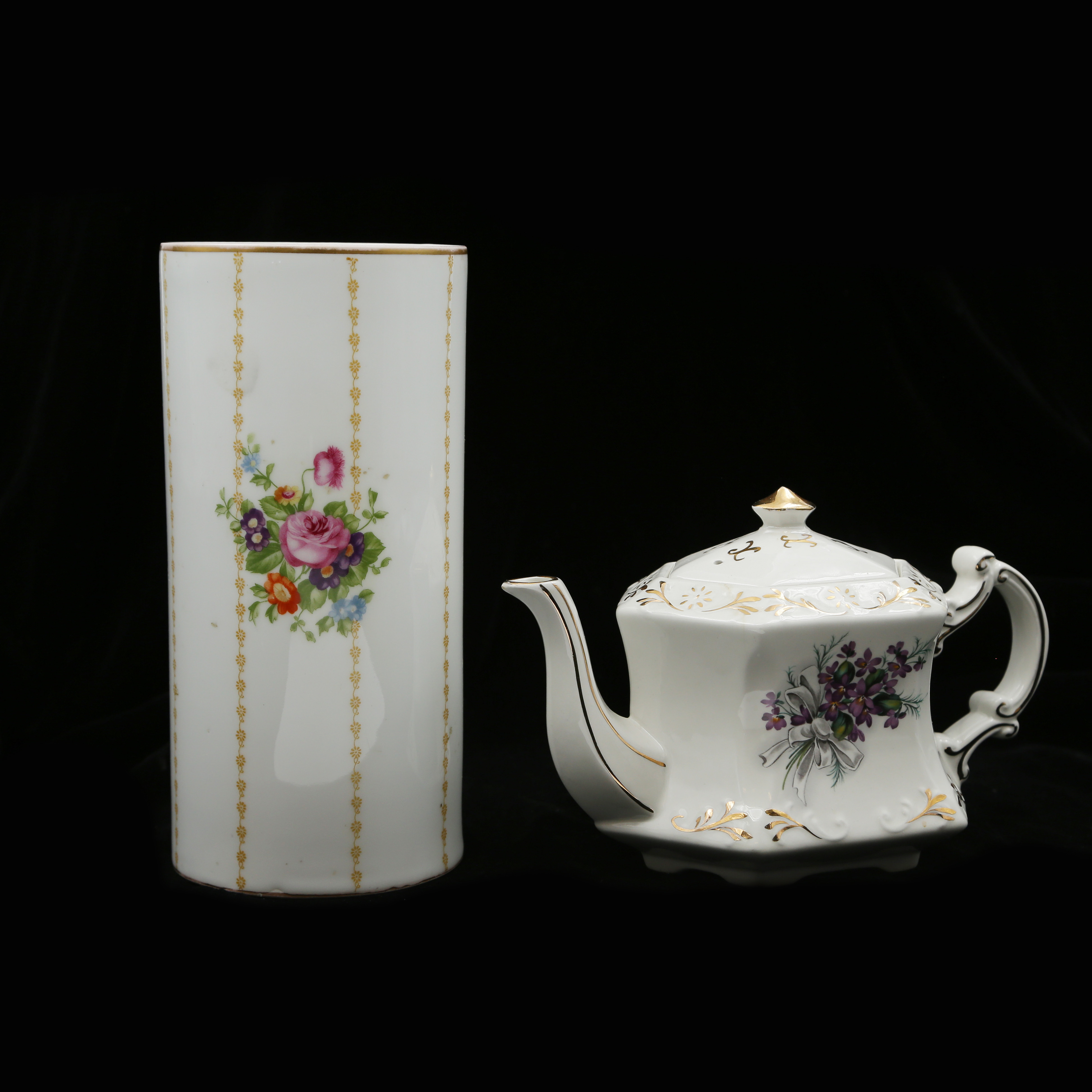 VAS "LUISE" ROSENTHAL SAMT TEKANNA "ELLGREAVE" ENGLAND.