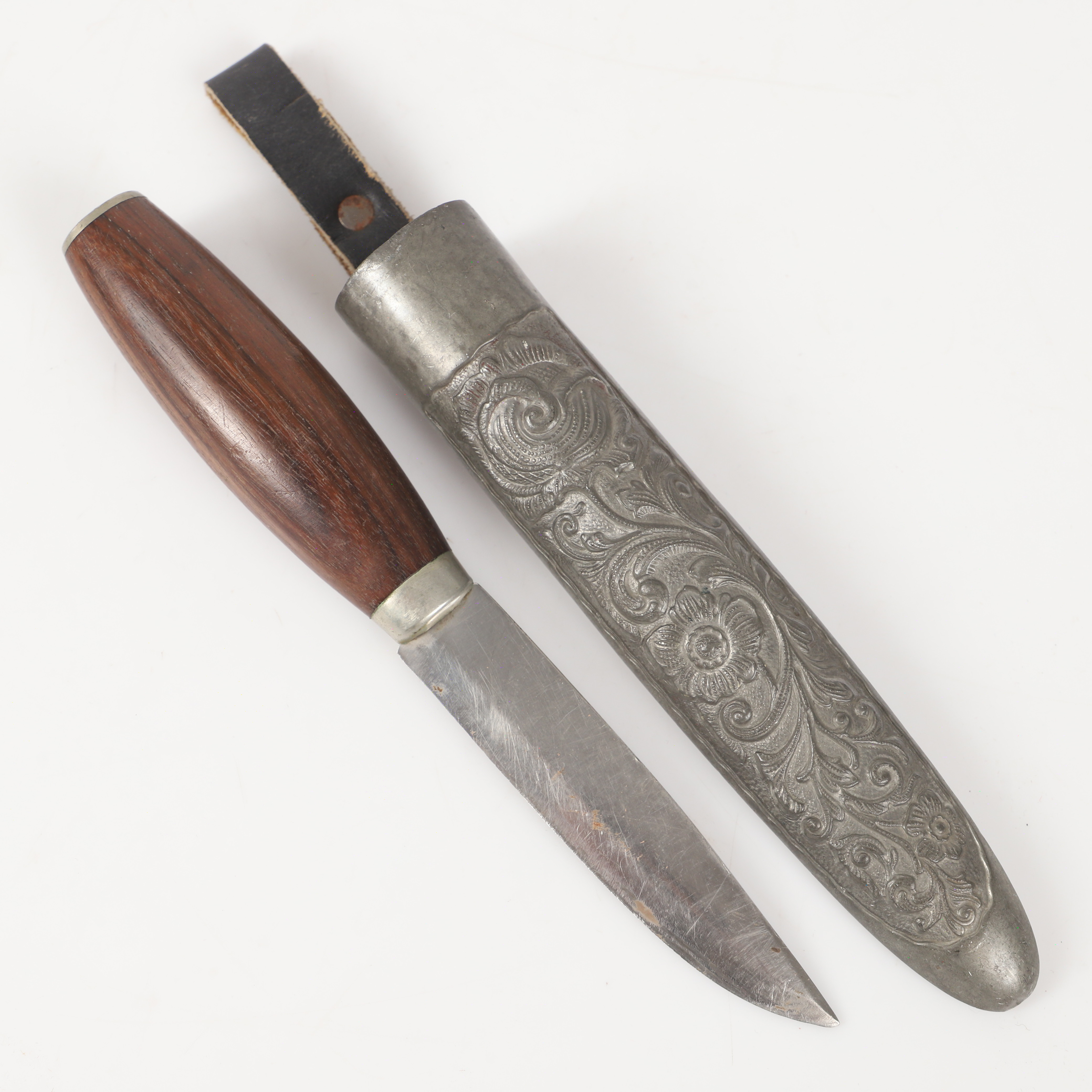 KNIV, Helle Fabrikker, Norge.