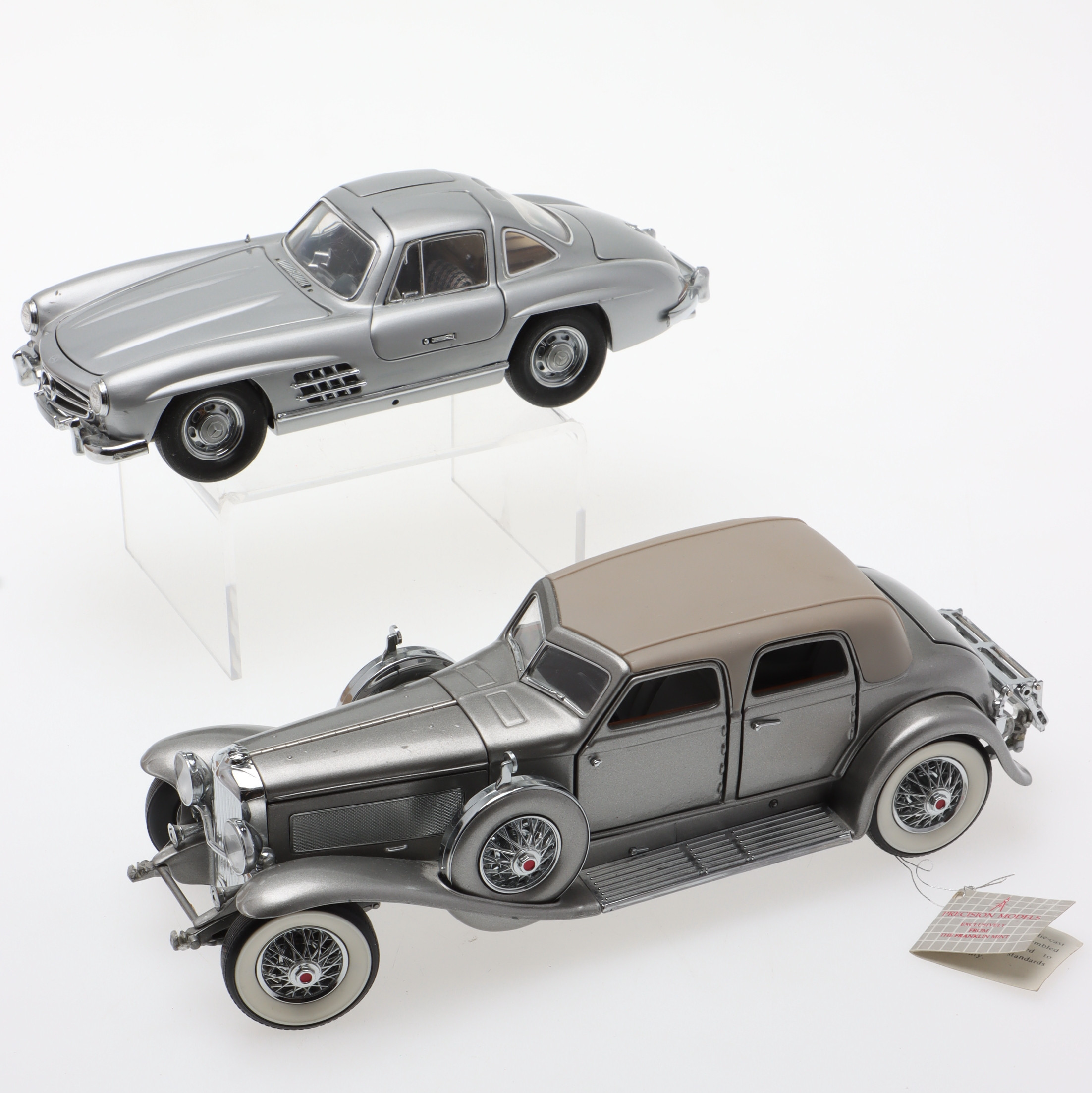 MODELLBILAR, 2 st, metall, bl.a. 1933, Duesenberg SJ Twenty Grand, Franklin Mint.
