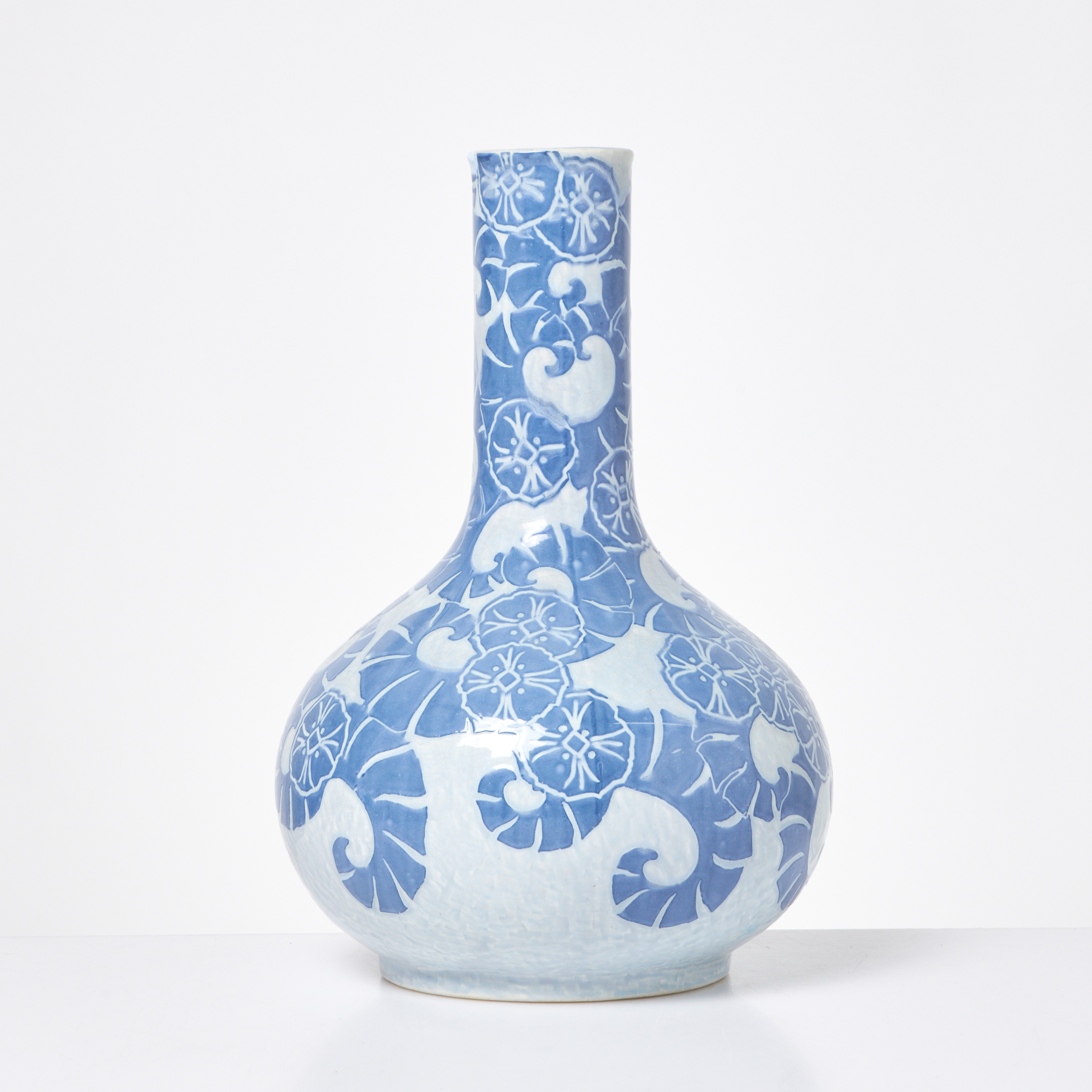 GUNNAR WENNERBERG. vas, flintgods Sgraffito, Art nouveau, Gustavsberg 1904, signerad.