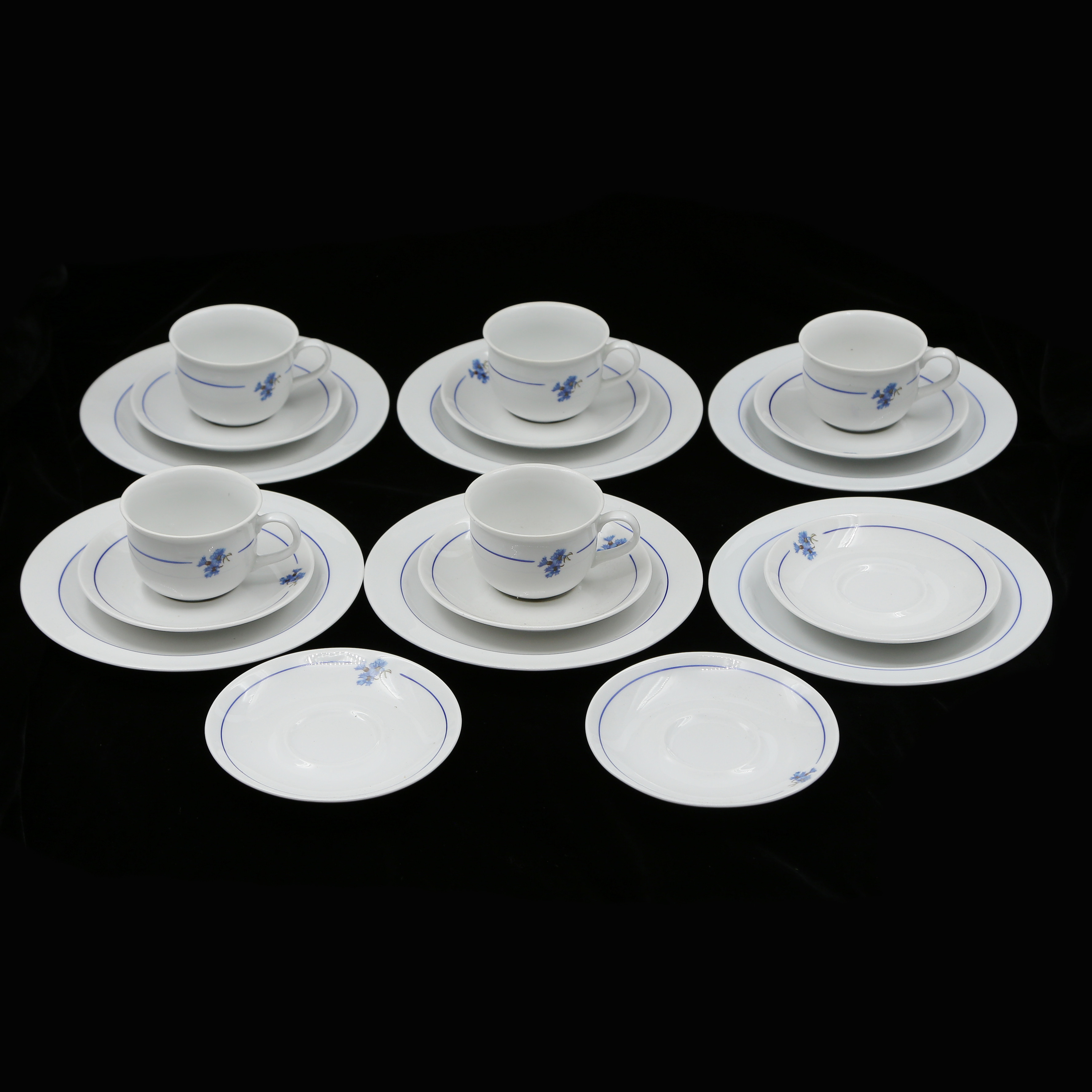 KAFFESERVISDELAR "BLÅKLINT" MARIEHULT.