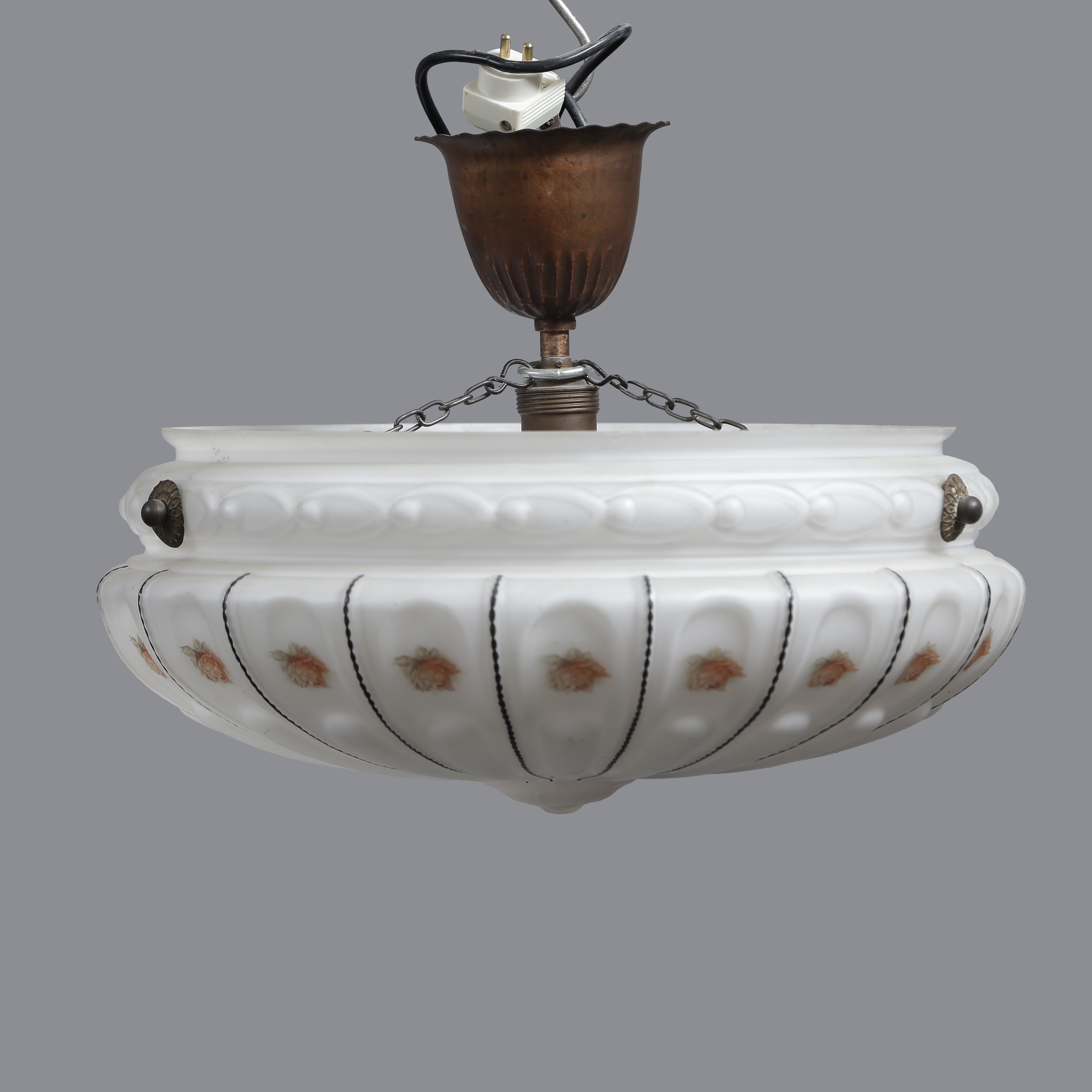 TAKLAMPA I OPALGLAS MED BRONSER ”SWEDISH GRACE” 1900-TAL.