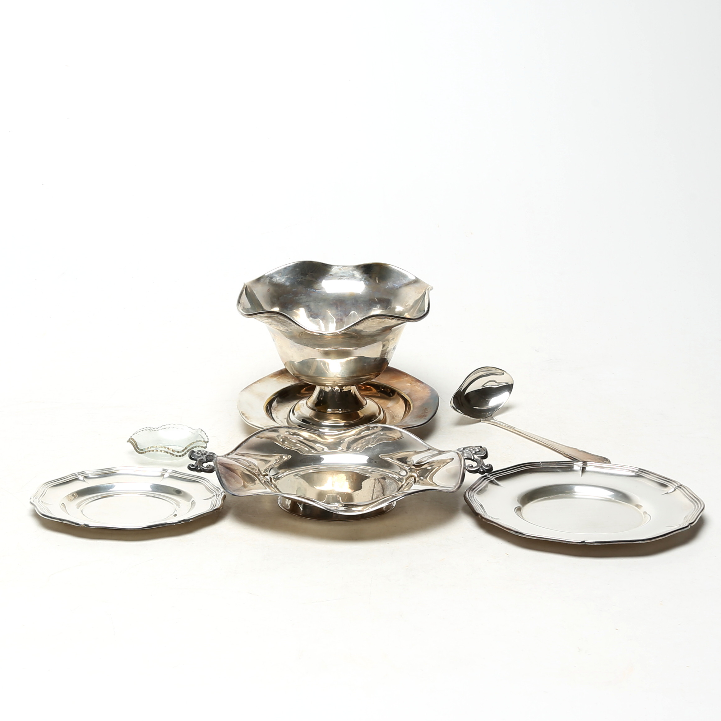 SÅSSKÅL med mera, 5 delar, nysilver och LJUSMANSCHETTER 1 par, glas. .