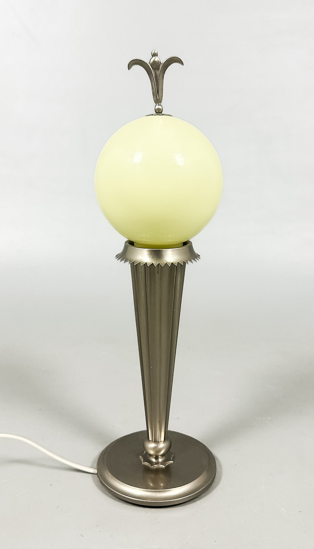 HARALD NOTINI. BORDSLAMPA, modell "6853", Arvid Böhlmarks Lampfabrik, Stockholm, 1920-tal.