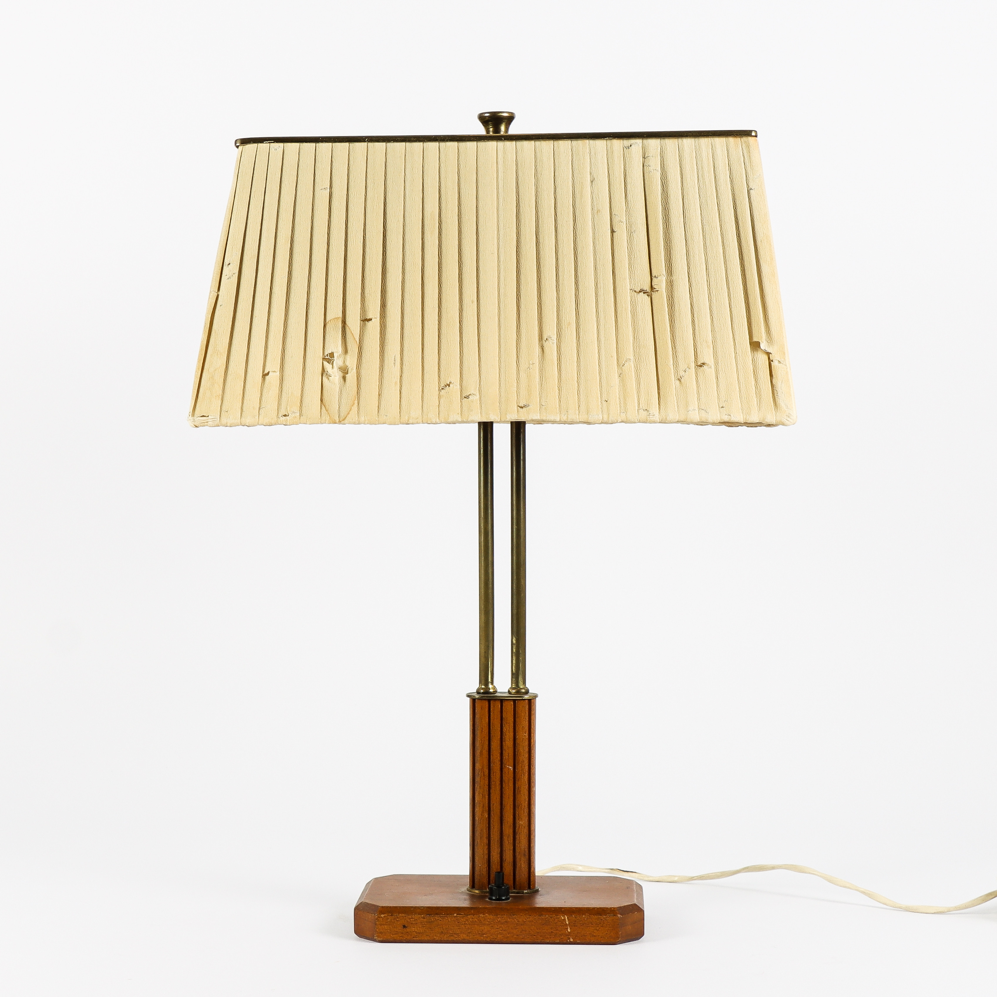 BORDSLAMPA, möjligen Harald Notini, modell 15485, Arvid Böhlmarks Lampfabrik, 1900-talets mitt.