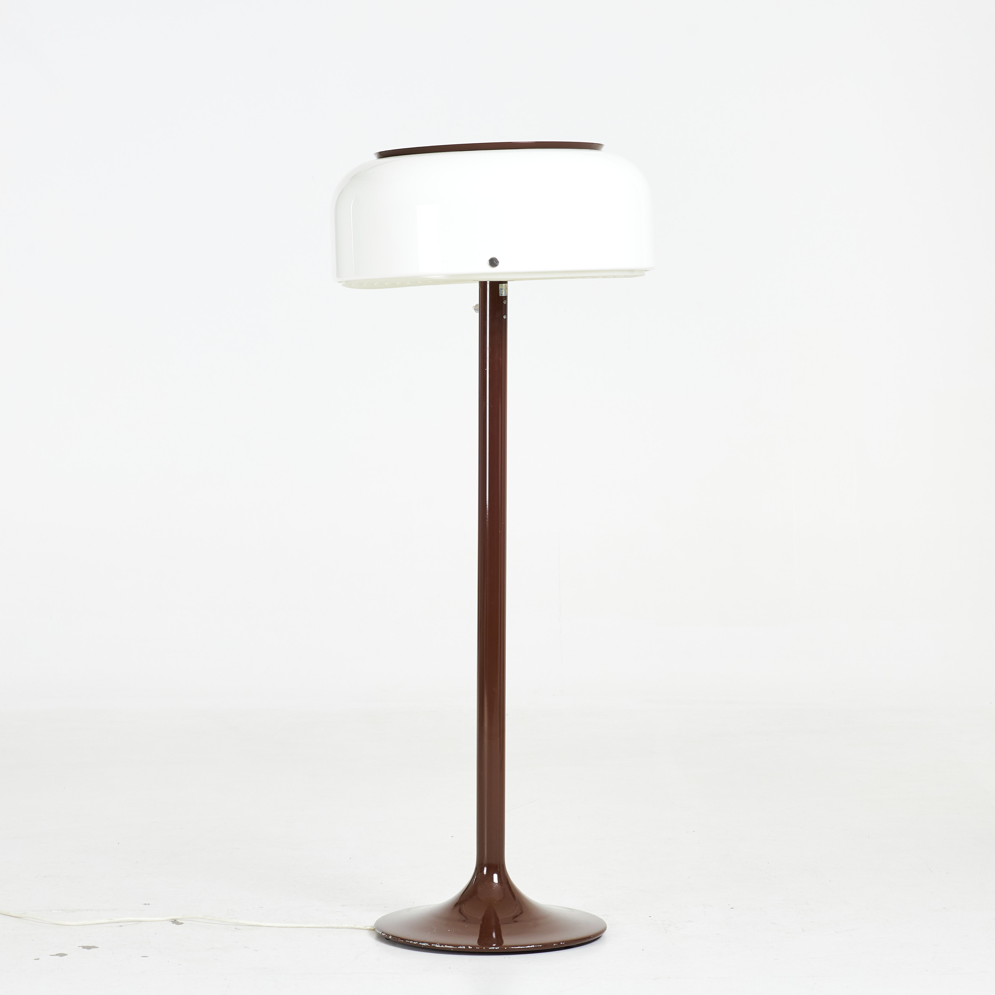 ANDERS PEHRSON. "Knubbling", golvlampa, etikettmärkt Ateljé Lyktan Åhus.