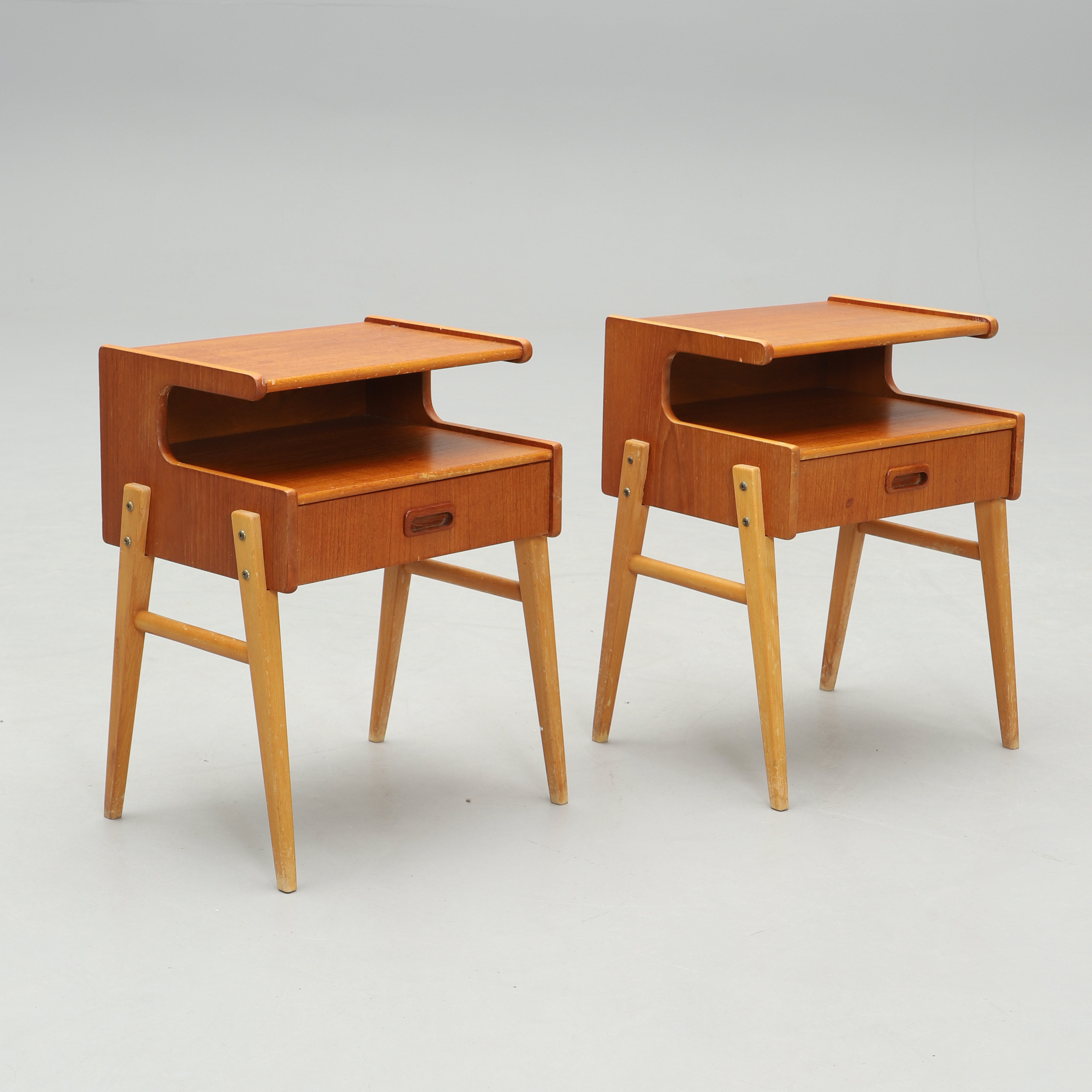 SÄNGBORD, ett par, 1950/60-tal.