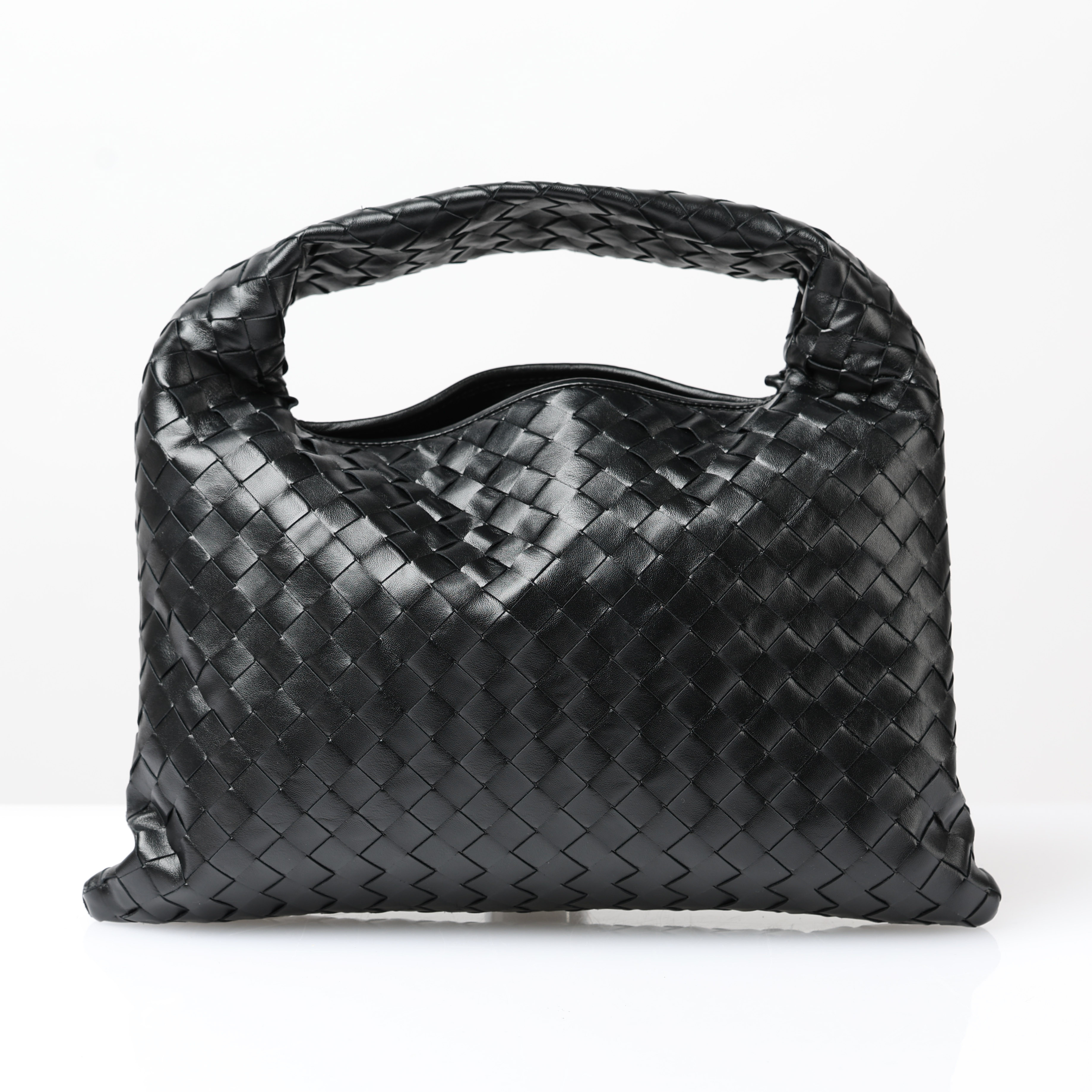 BOTTEGA VENETA, Hop, intrecciato, väska, omkring 2024.