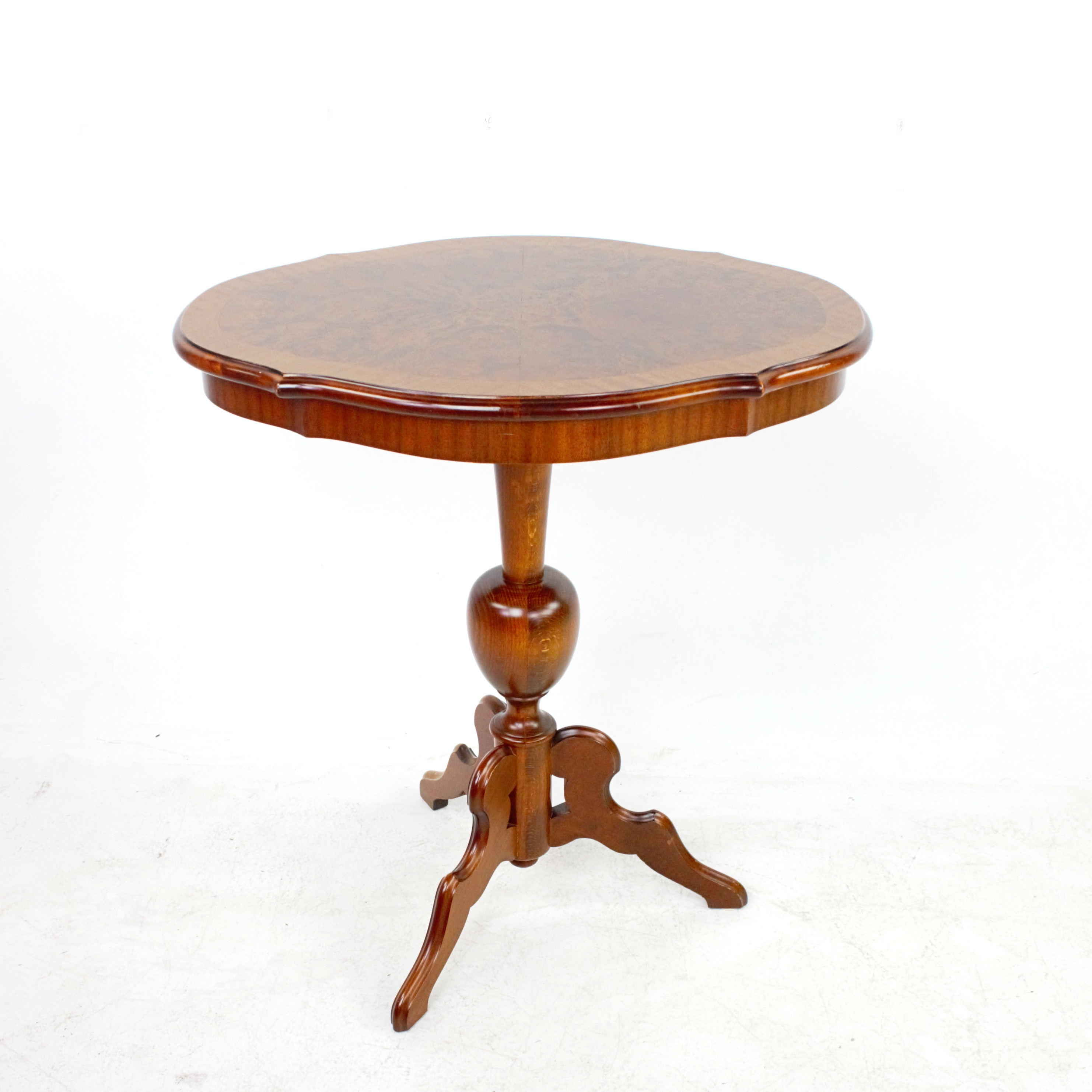 PELARBORD, mahognyfanér, Tranås Möbelfabrik, 1900-tal.