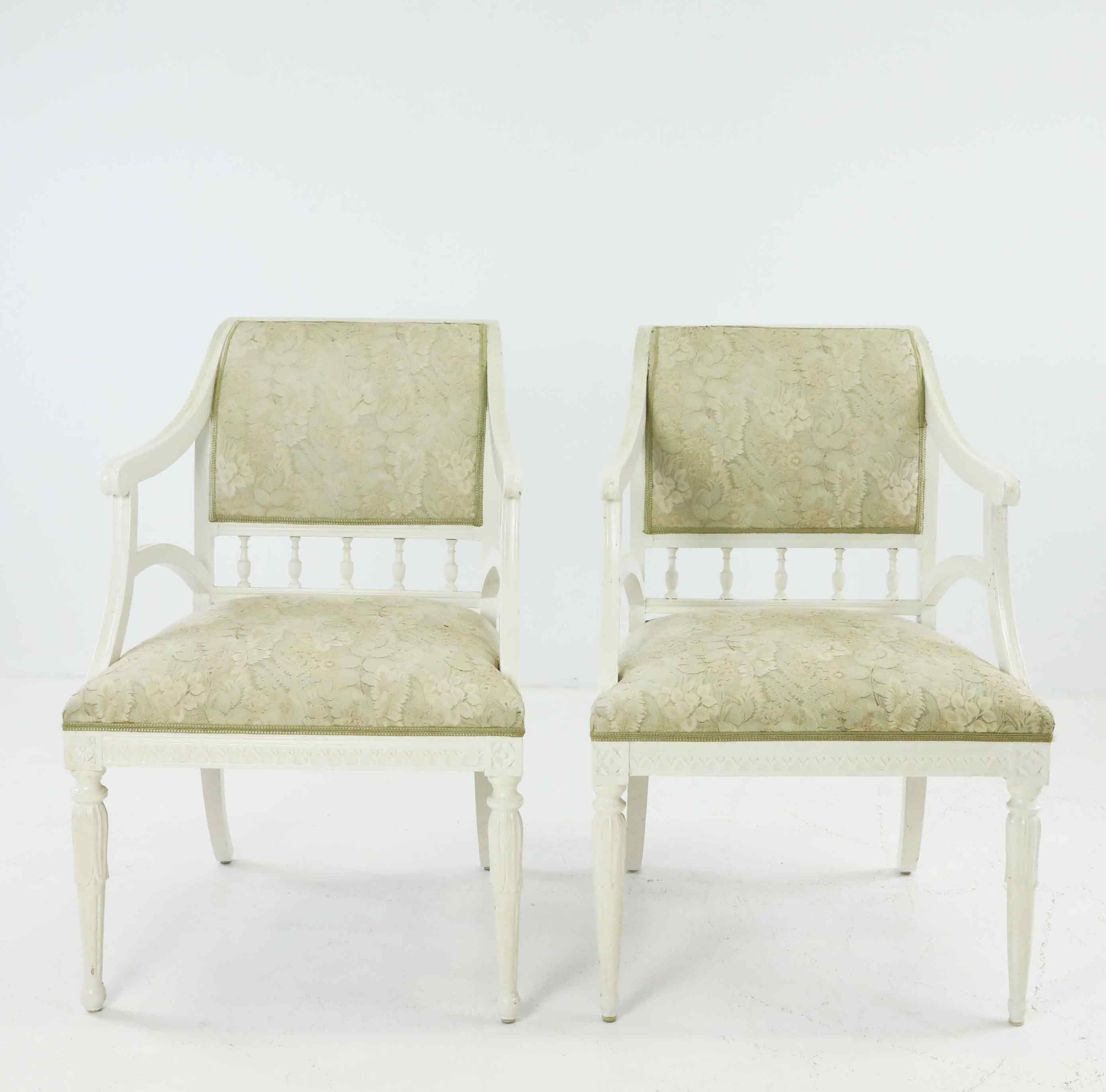 KARMSTOLAR, ett par, gustaviansk stil, 18/1900-tal.