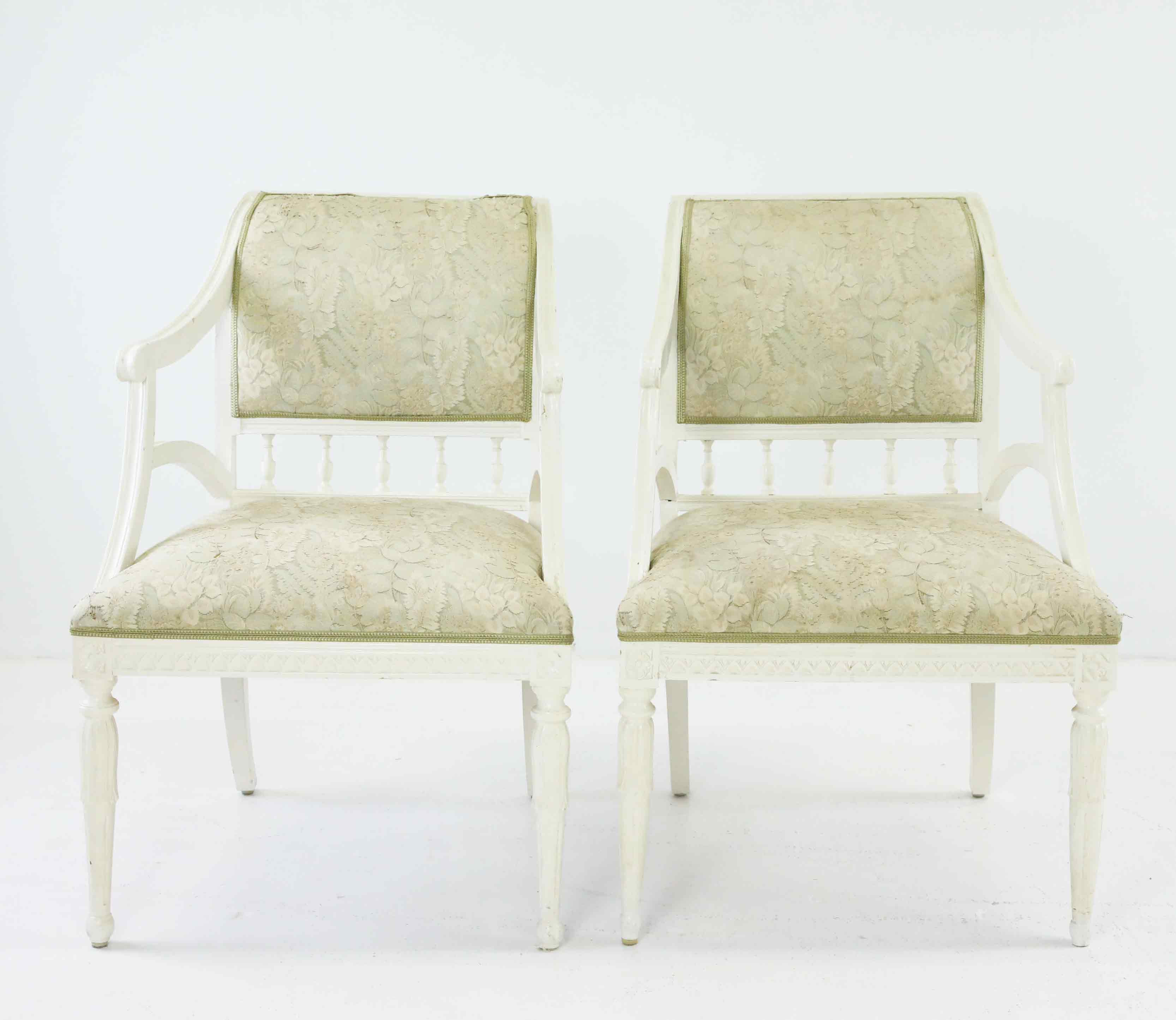 KARMSTOLAR, ett par, gustaviansk stil, 18/1900-tal.