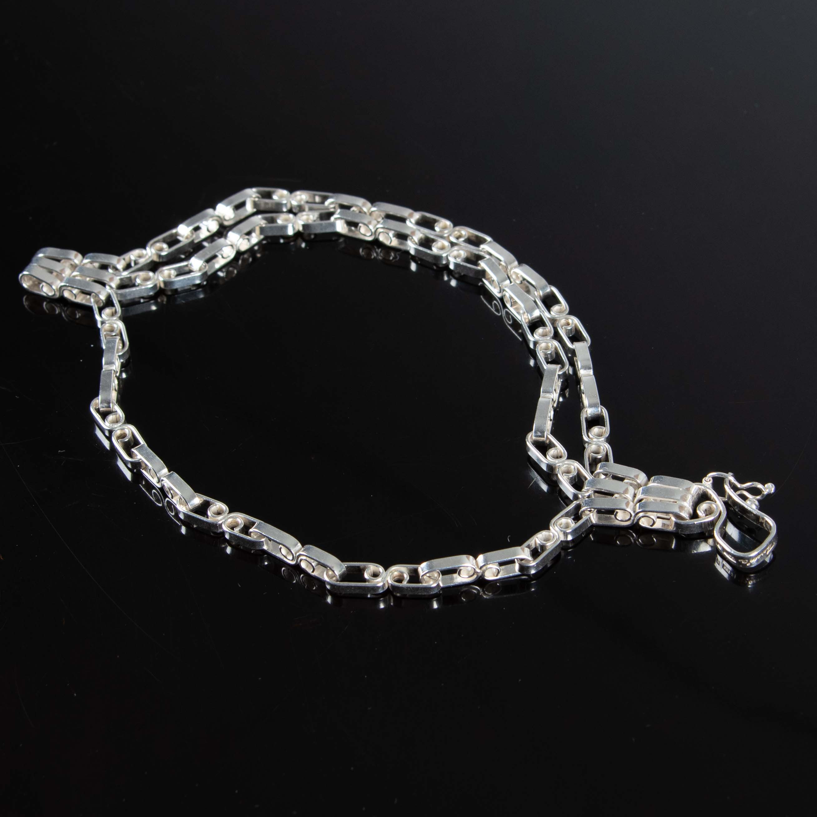 THERESIA HVORSLEV. Armband, "NIAGARA", sterlingsilver.