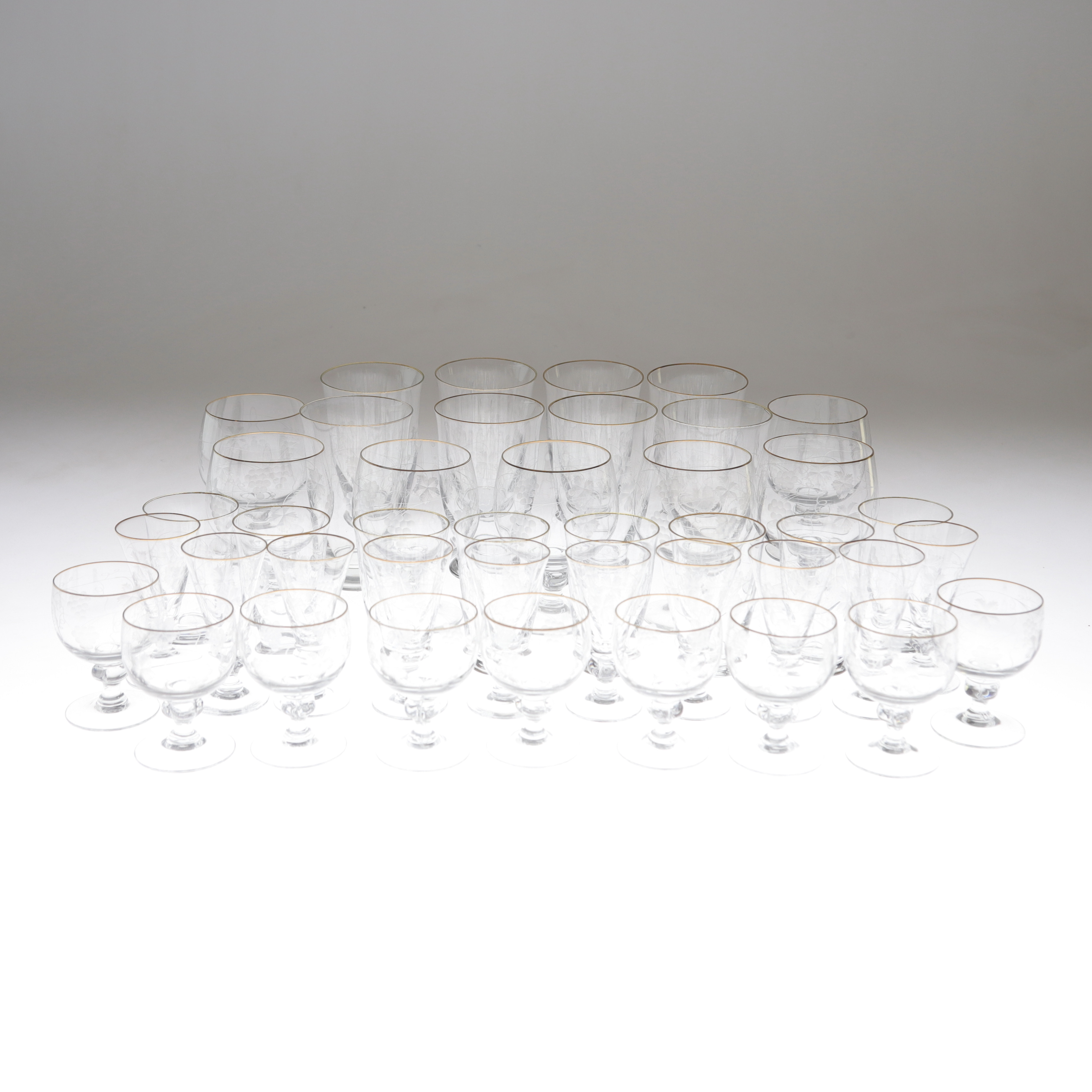 GLASSERVIS, 42 delar, Kosta, omkring 1900-talets mitt.
