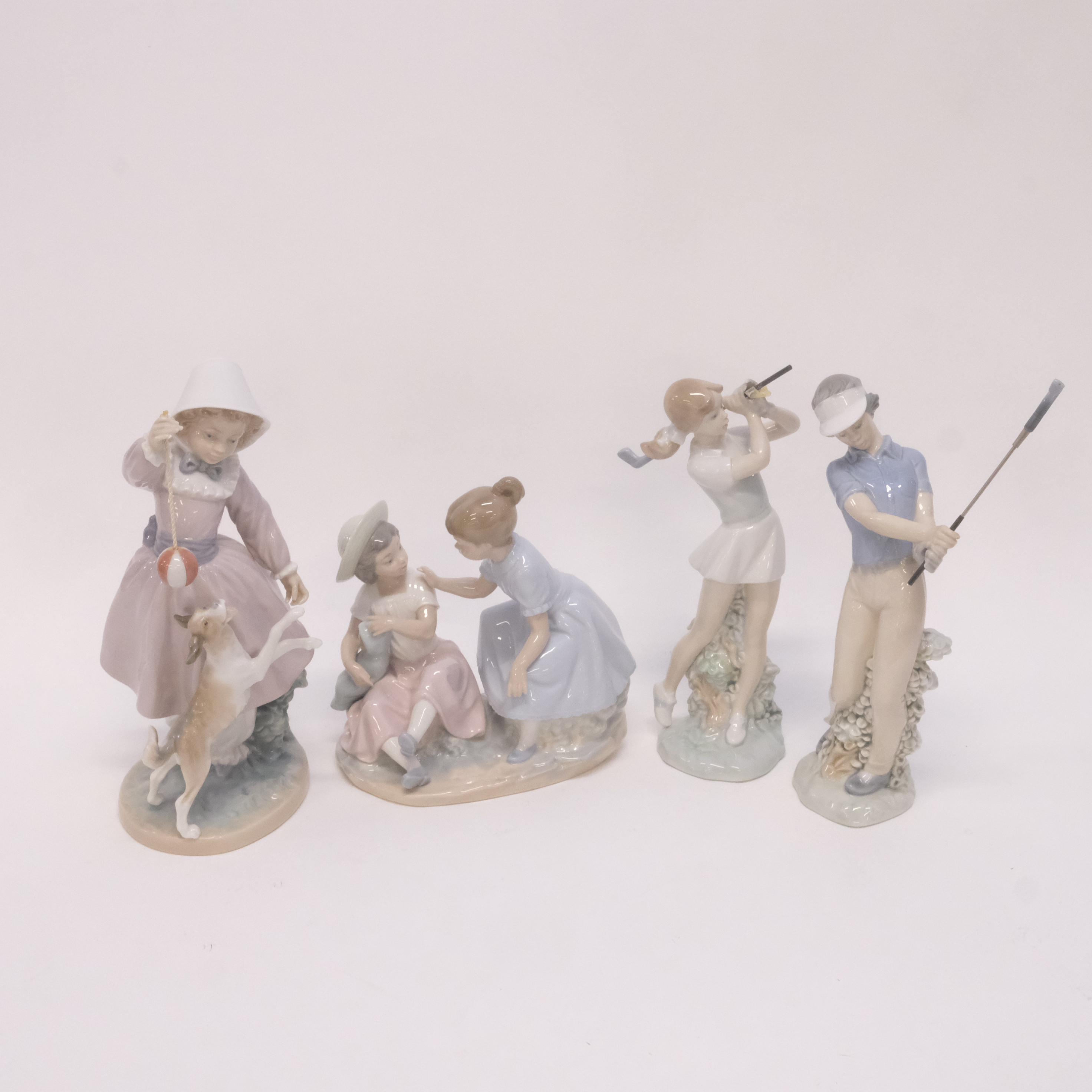 FYRA FIGURINER, NAO OCH LLADRO.