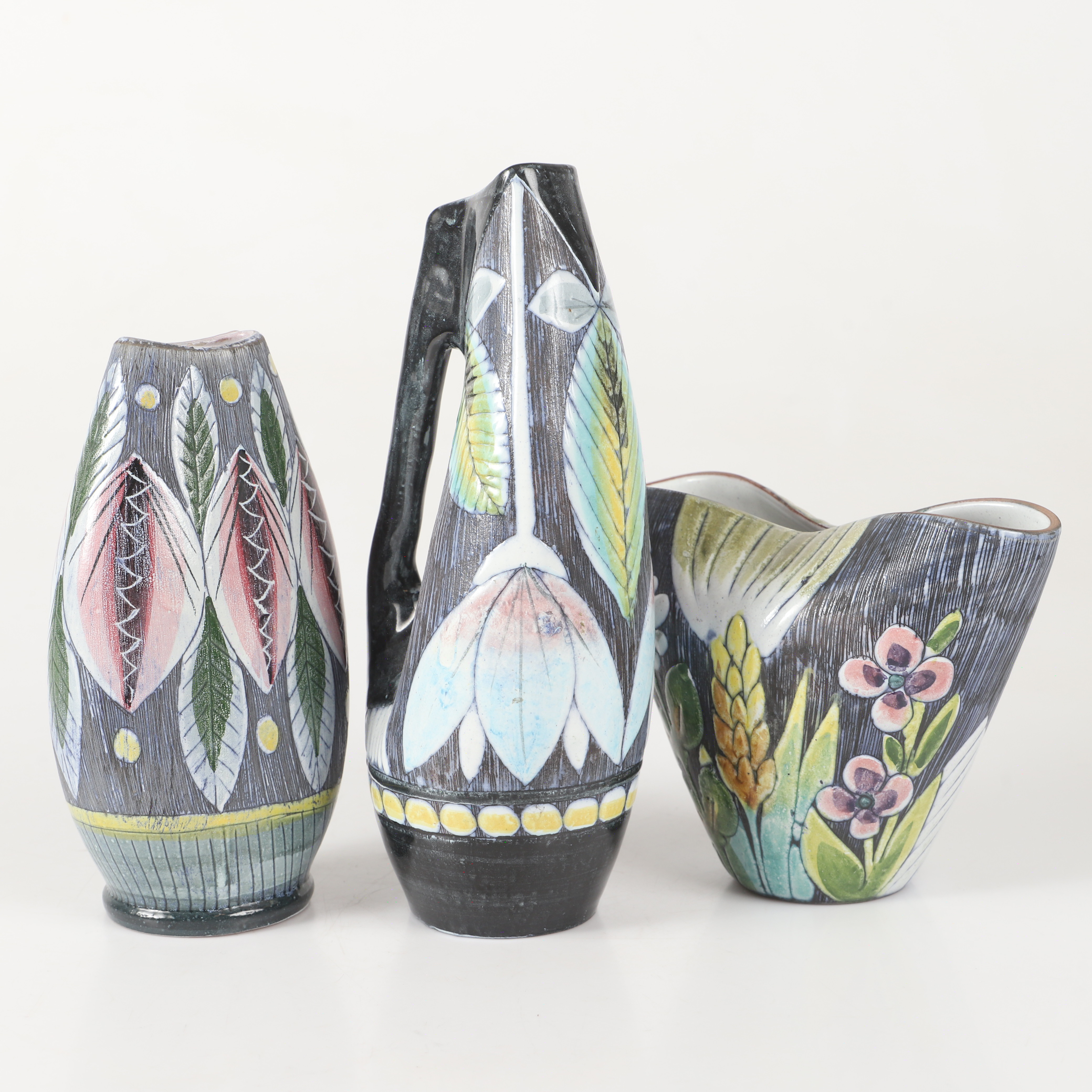 VASER, 3 stycken, keramik, Tilgmans, bl. a. Siv Jakobsson, signerade.