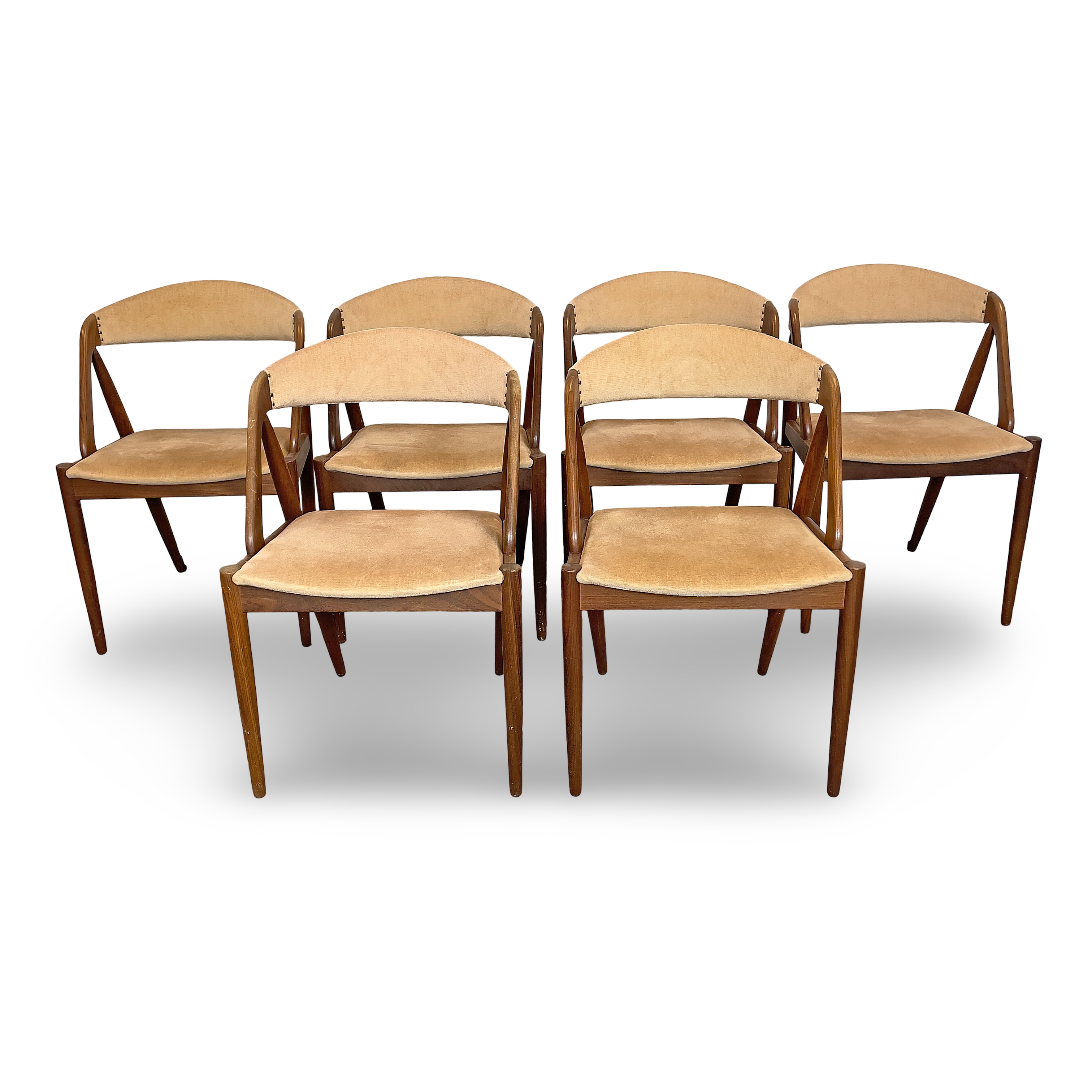 KAI KRISTIANSEN. 6 st stolar, teak, Modell "31/Pige", för IKEA, inköpta i Älmhult 1964.