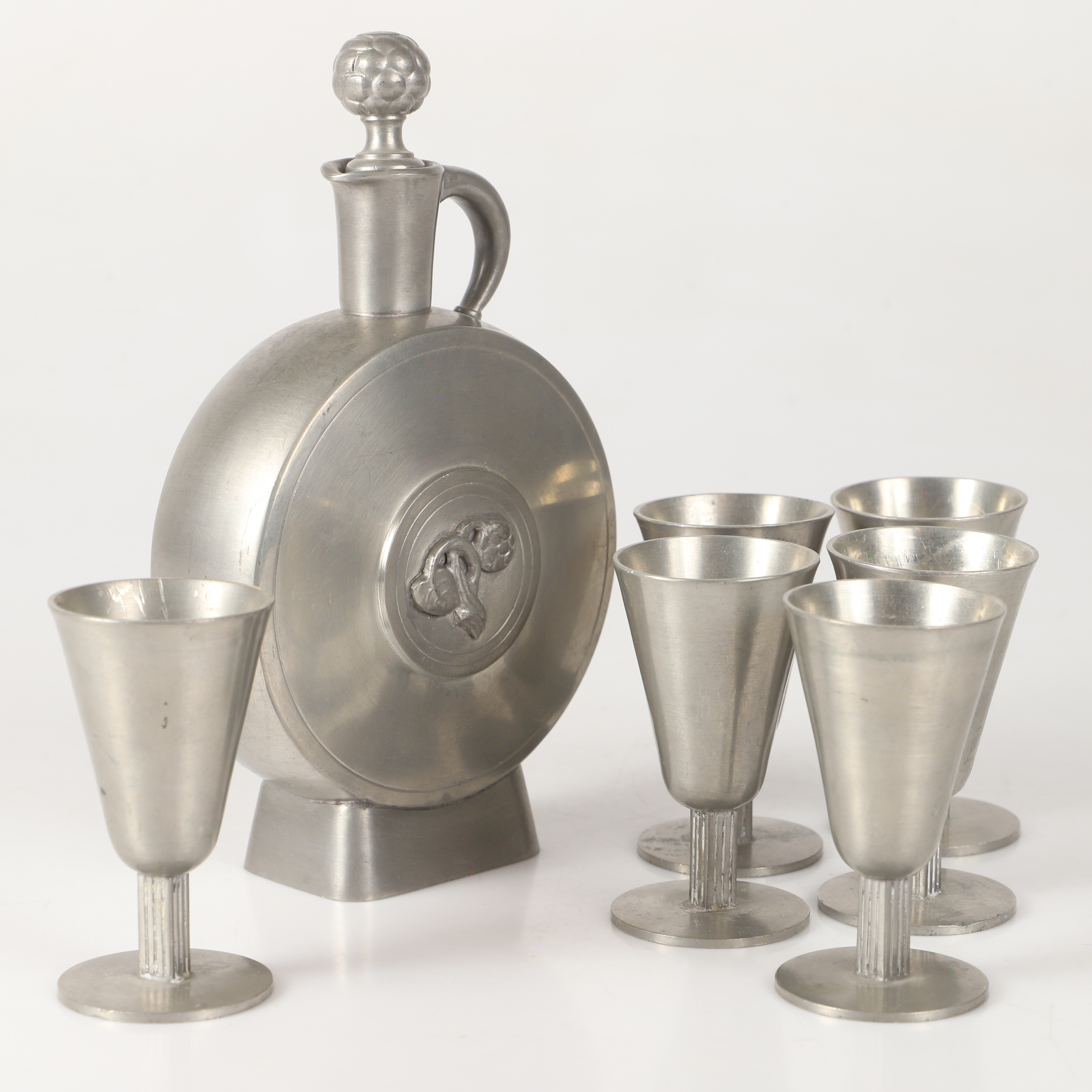 KARAFF OCH SNAPSGLAS, 7 delar, tenn, GAB, 1931-34.