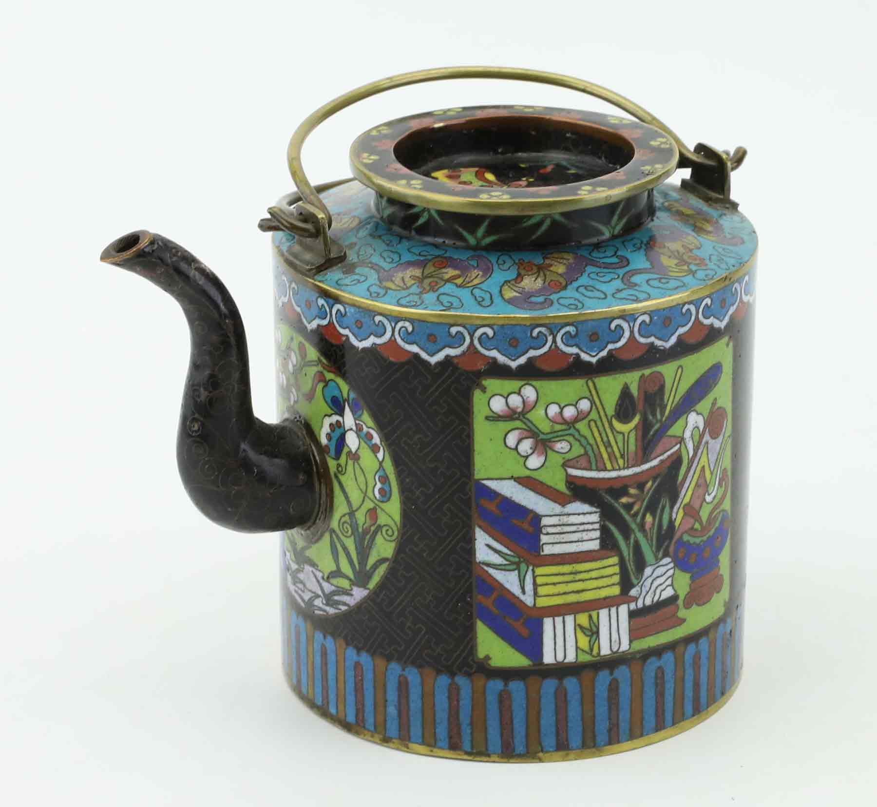 TEKANNA med LOCK, cloisonné, Kina, 1900-tal.