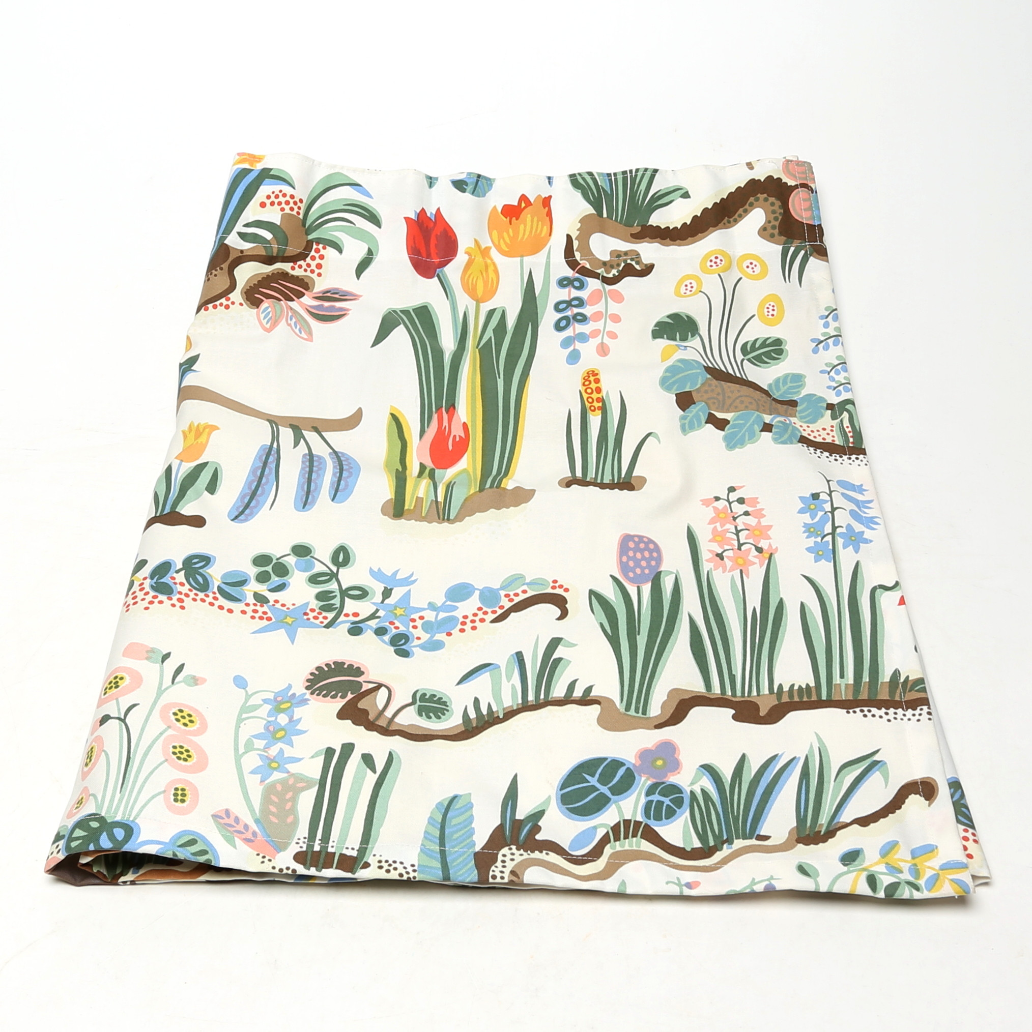 JOSEF FRANK. FÖNSTERKAPPA, textil "Vegetable Tree" Svenskt Tenn, Stockholm.