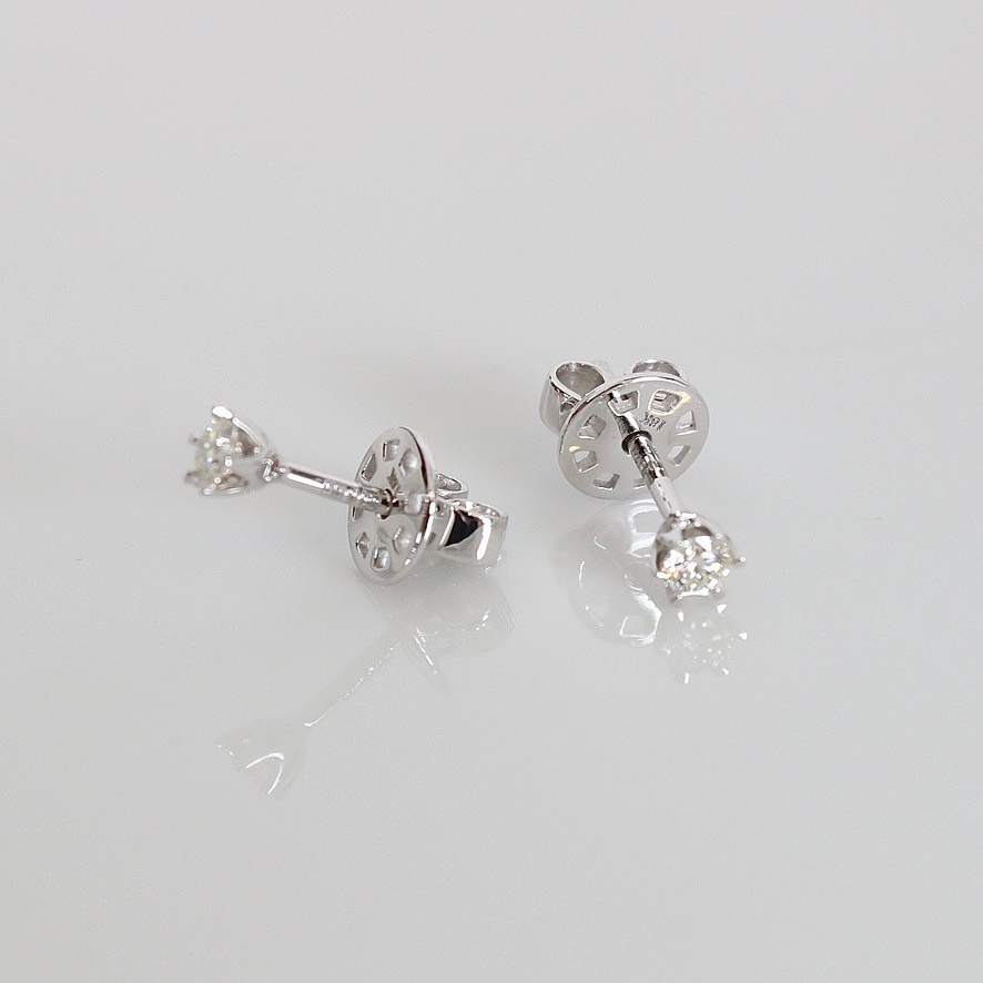 ENSTENSÖRHÄNGEN, 0,17ct, vitguld 18K.