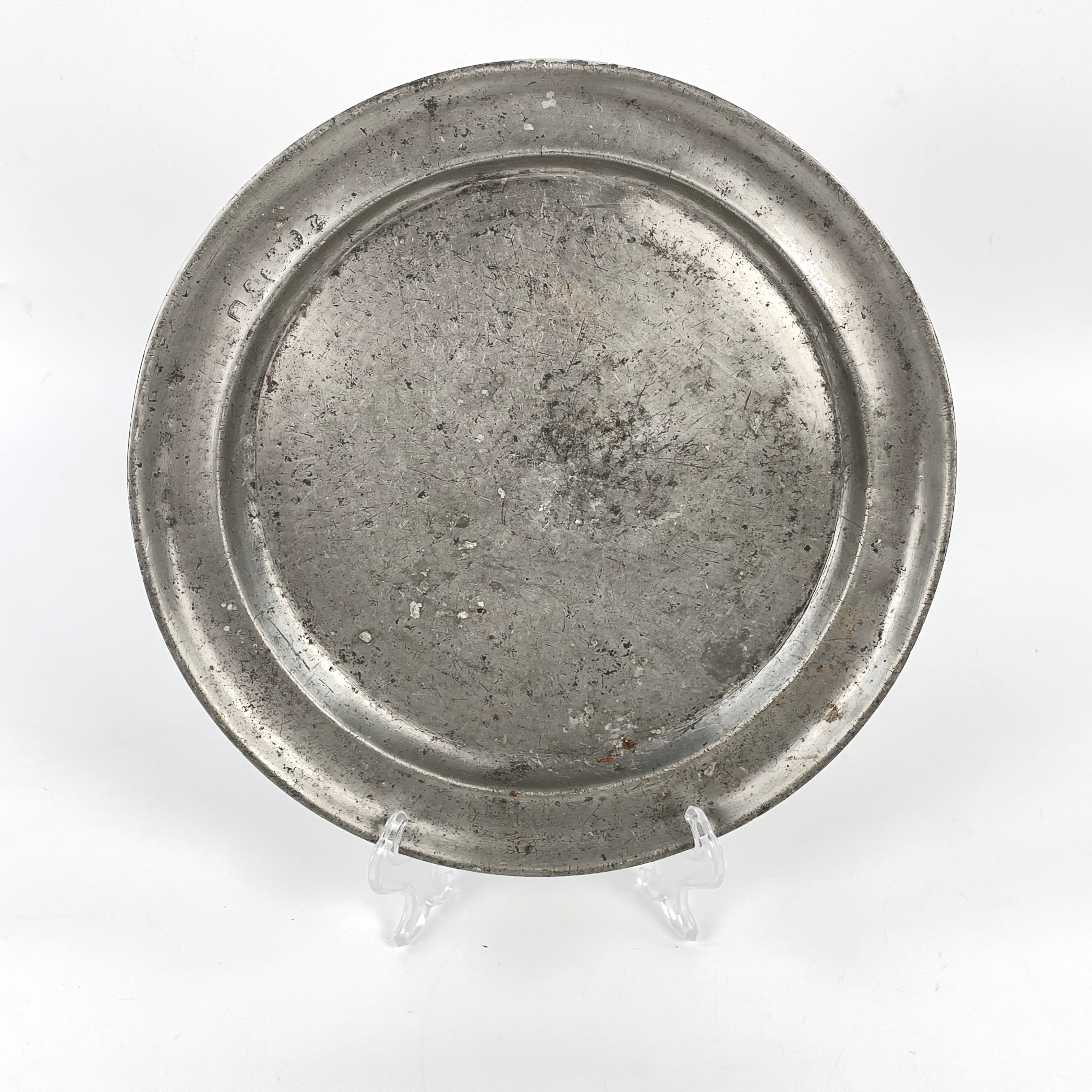 TENNFAT. Sverige, 1700/1800-tal, otydliga stämplar.