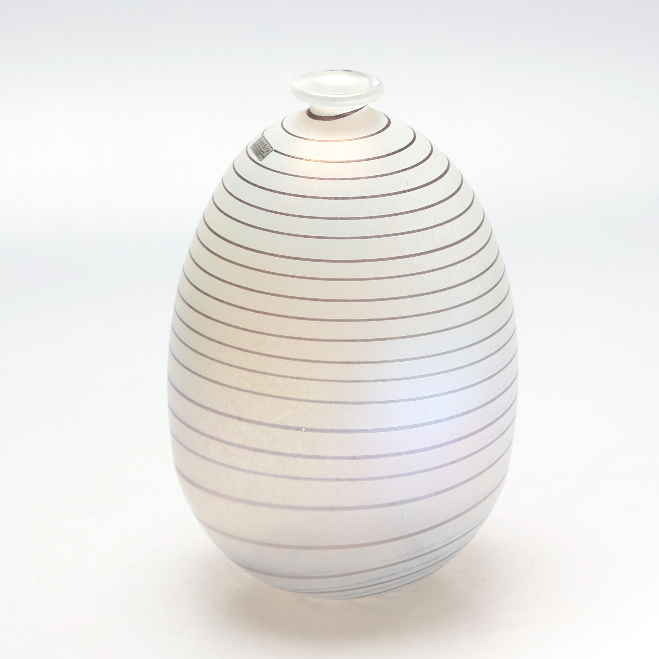 BERTIL VALLIEN. Vas, "Aphrodite", Kosta Boda, signerad.