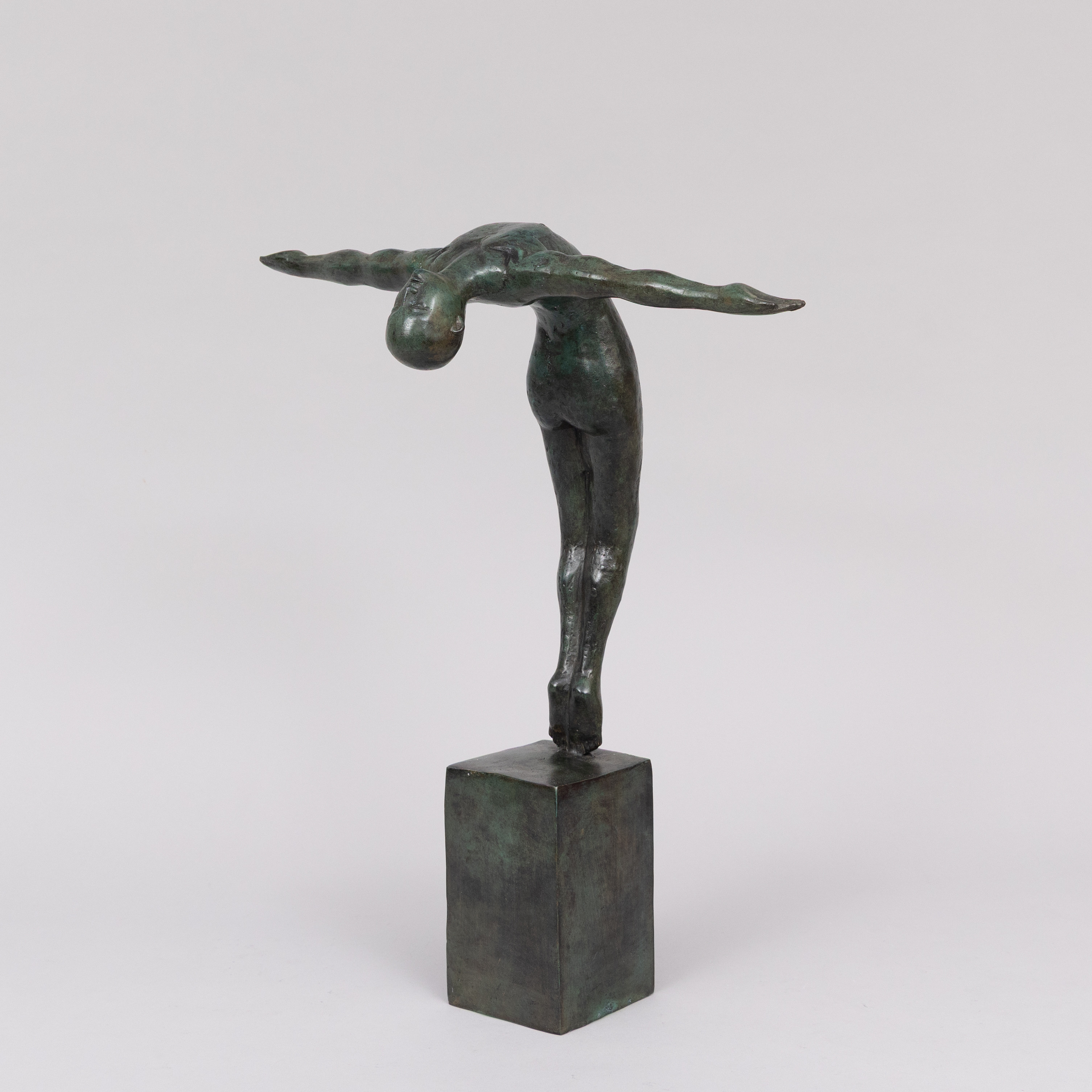 SKULPTUR, Simhoppare, grönpatinerad brons, Art People Gallery, Sweden, stämplad A P G.
