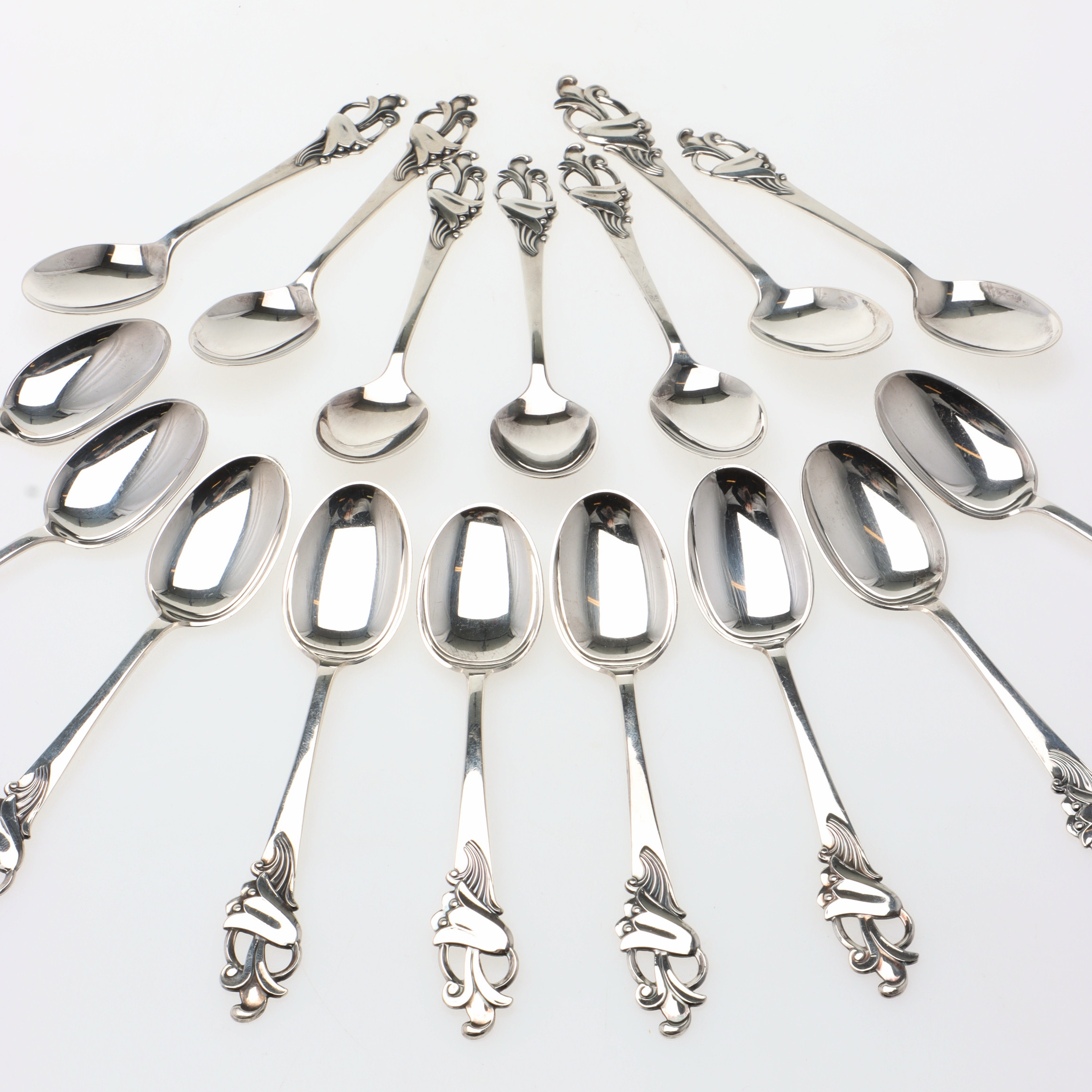 KAFFESKEDAR, 16 st, silver, "Blåklocka", Thorvald Marthinsen Sølvvarefabrikk, Norge.