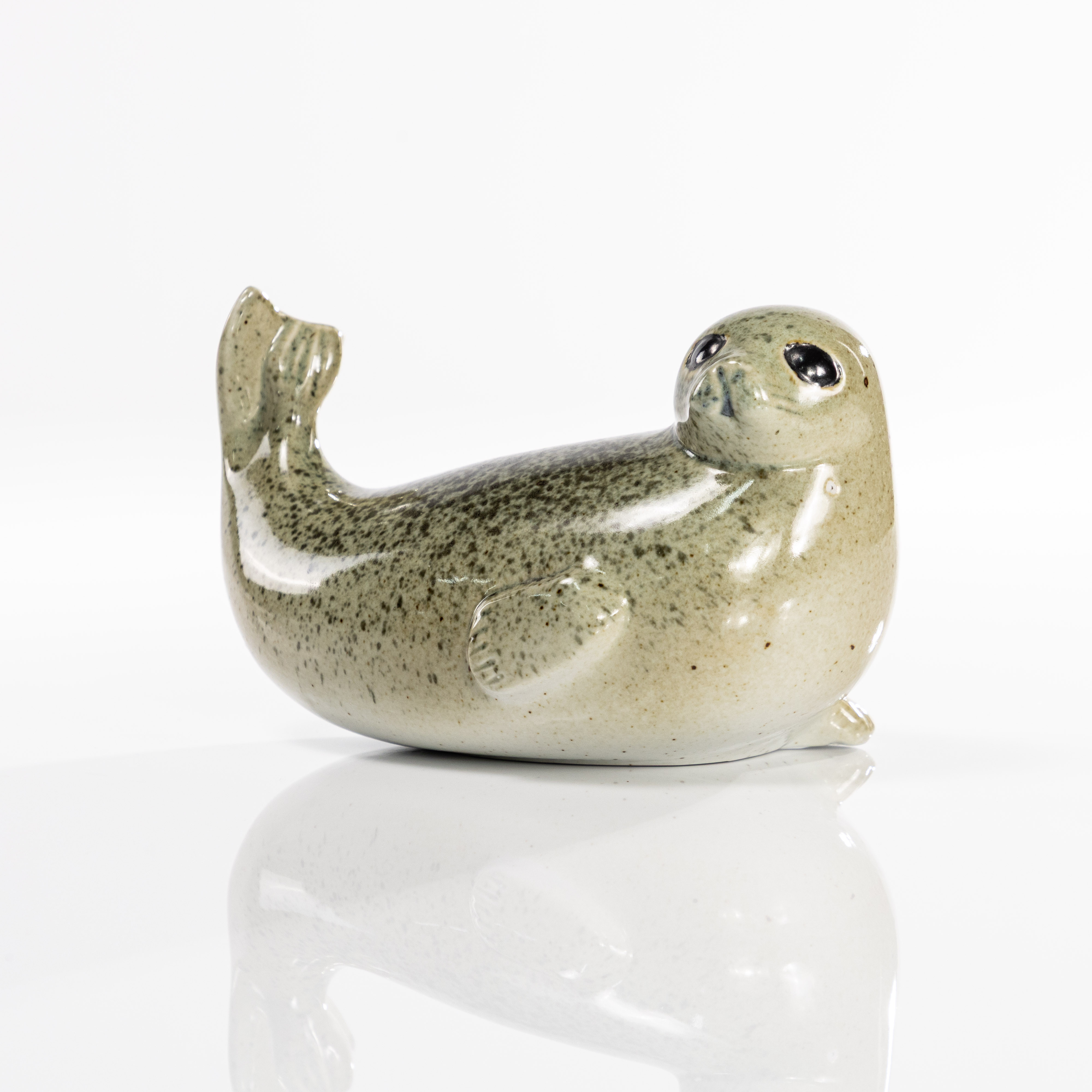 LISA LARSON. figurin, gråsäl, WWF.