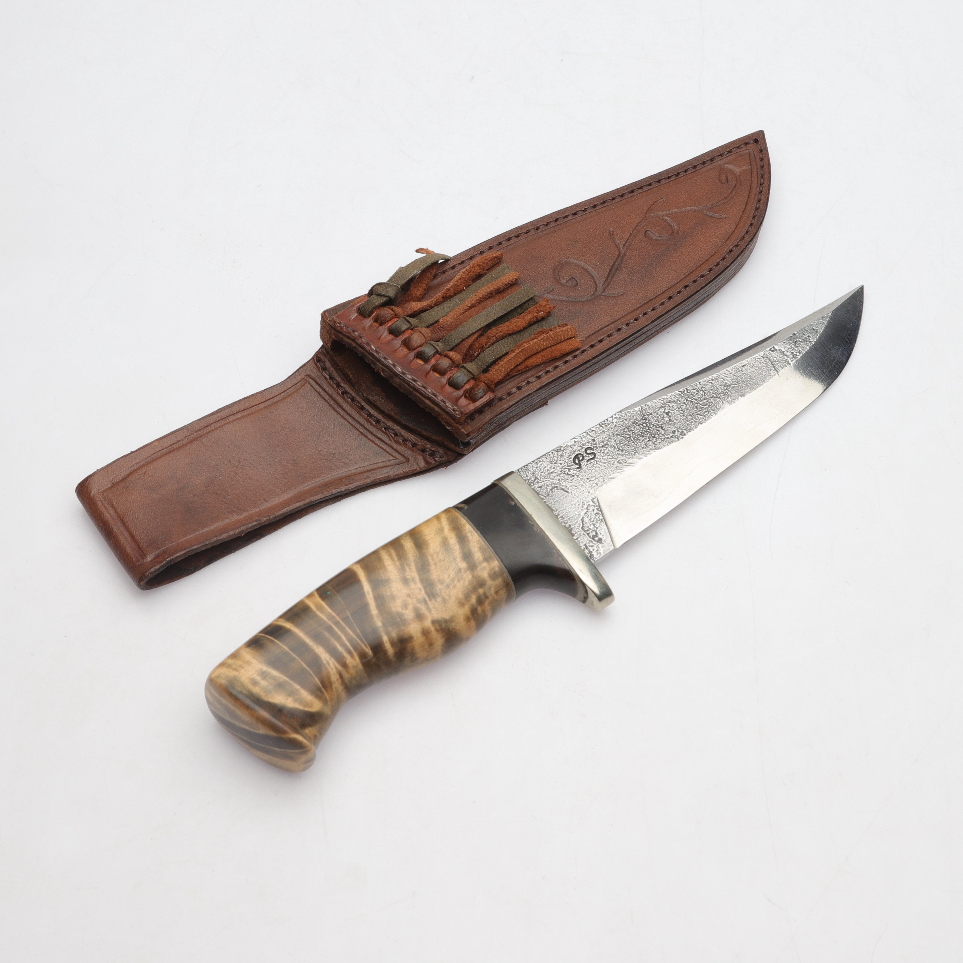 KNIV, b.la. Poul Strande, Danmark, 19-/2000-tal.