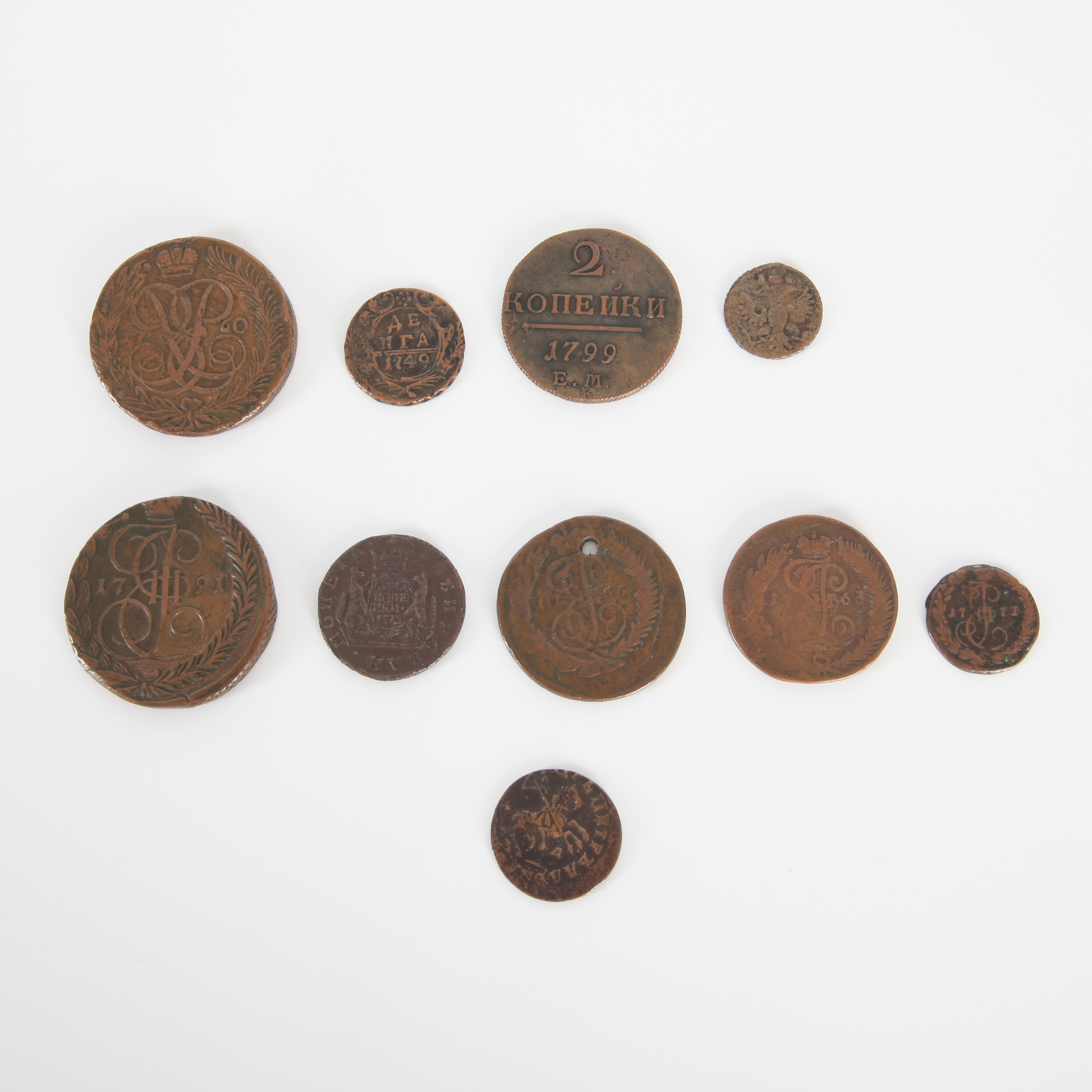 10 ST RYSKA KOPPARMYNT 1713-1799.