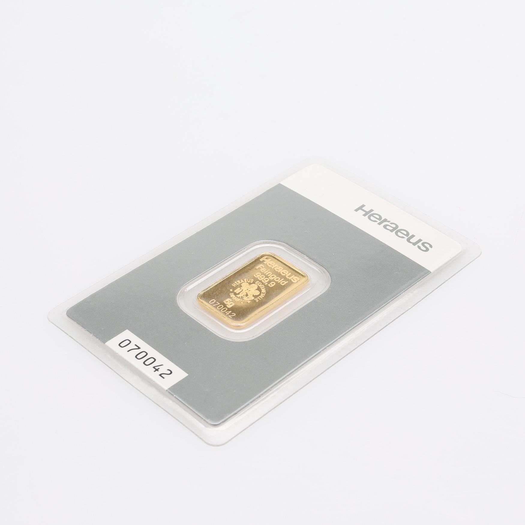 Guldtacka 5 g, Heraeus 999/1000.