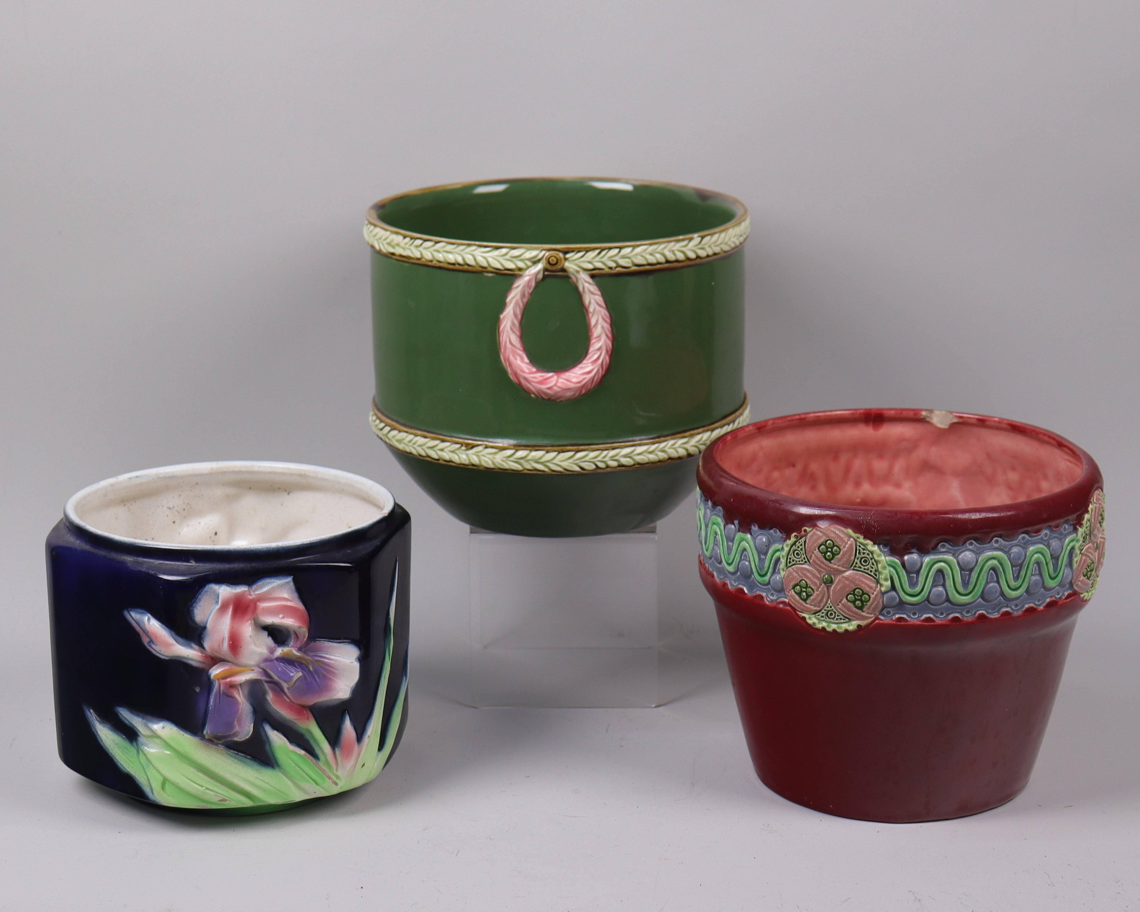 YTTERFODER, jugend, majolika, 3 st.