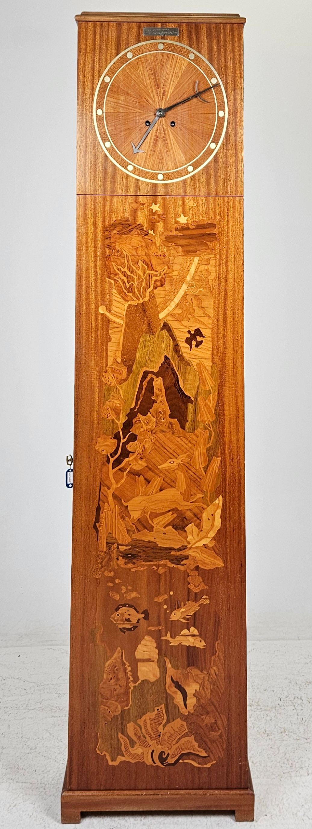 GOLVUR, mahogny, Lars Aijmer, Mjölby intarsia, 1940-tal.