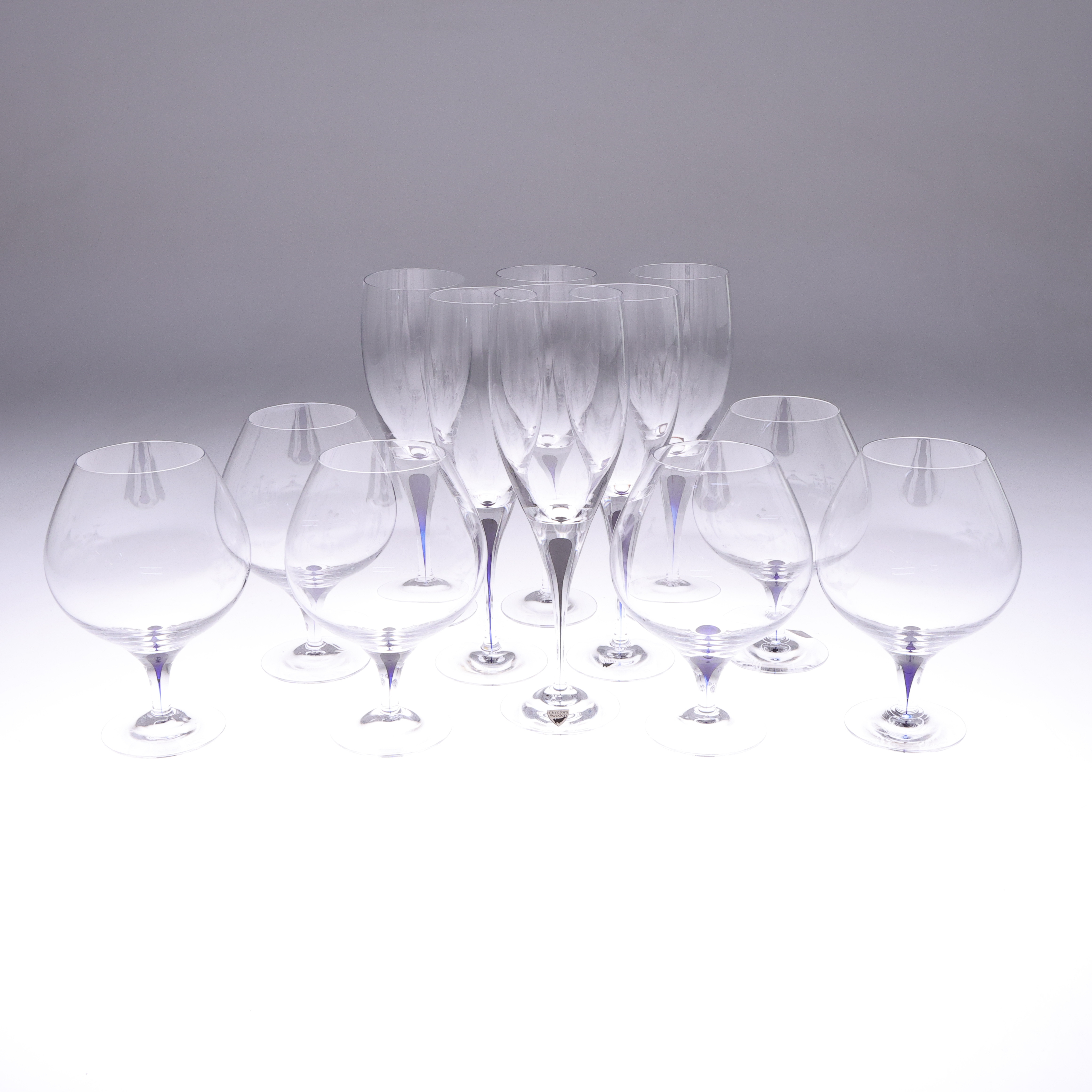 ERIK LAGERBIELKE. Glasservis, 12 delar, ''intermezzo'' Orrefors.