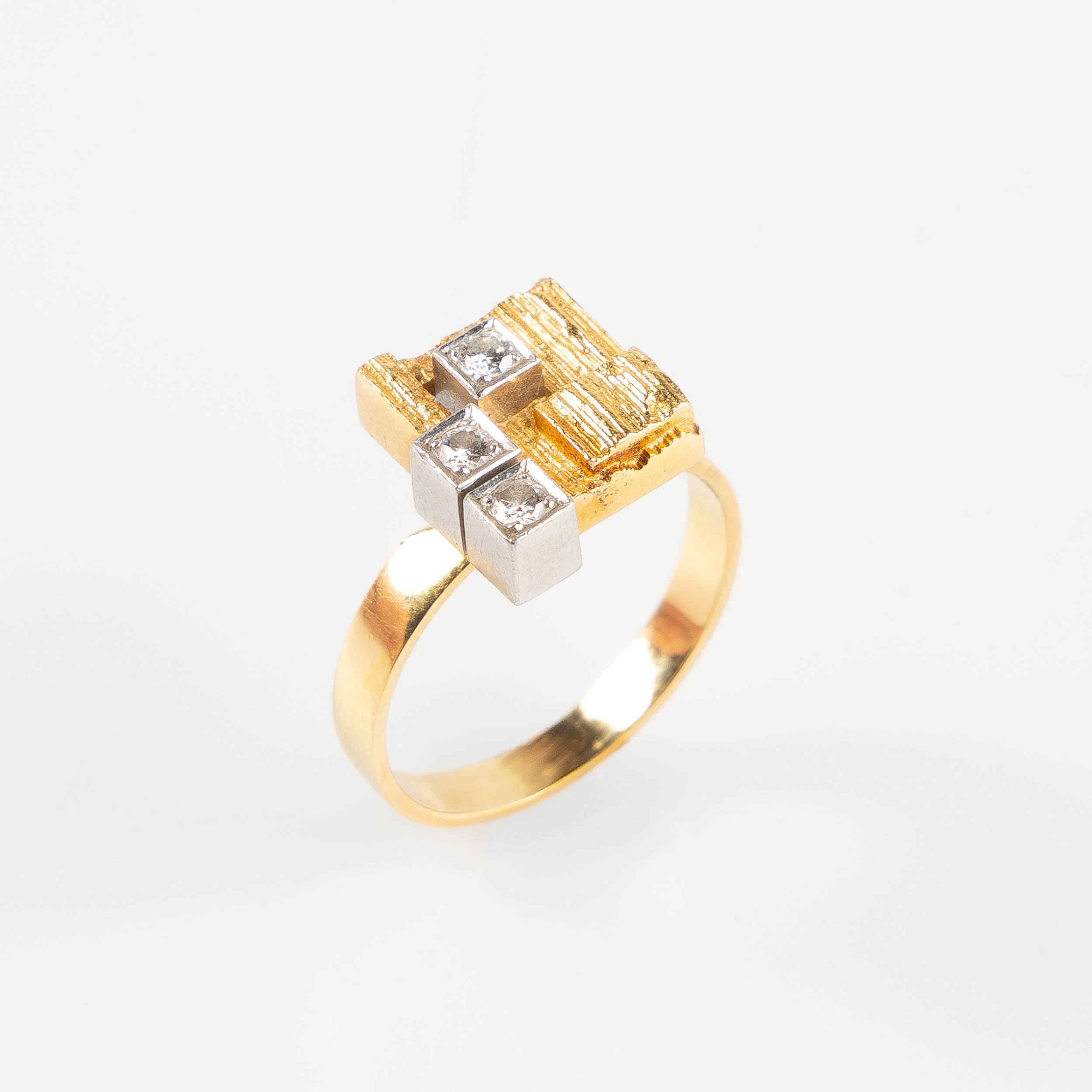 BJÖRN WECKSTRÖM. RING, "Diamond city", Lapponia, 18K guld.