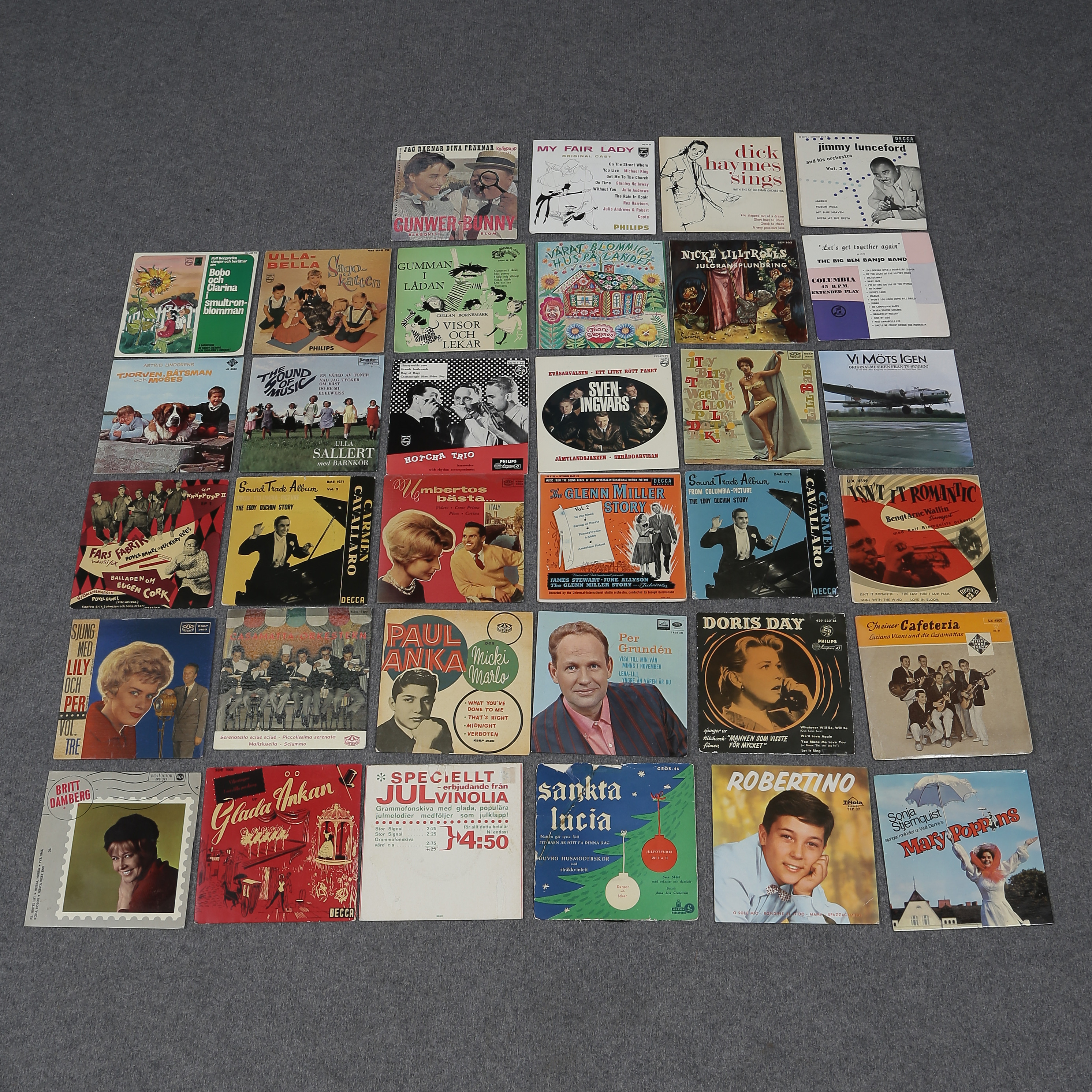 SAMLING VINYLSKIVOR / SINGLAR.