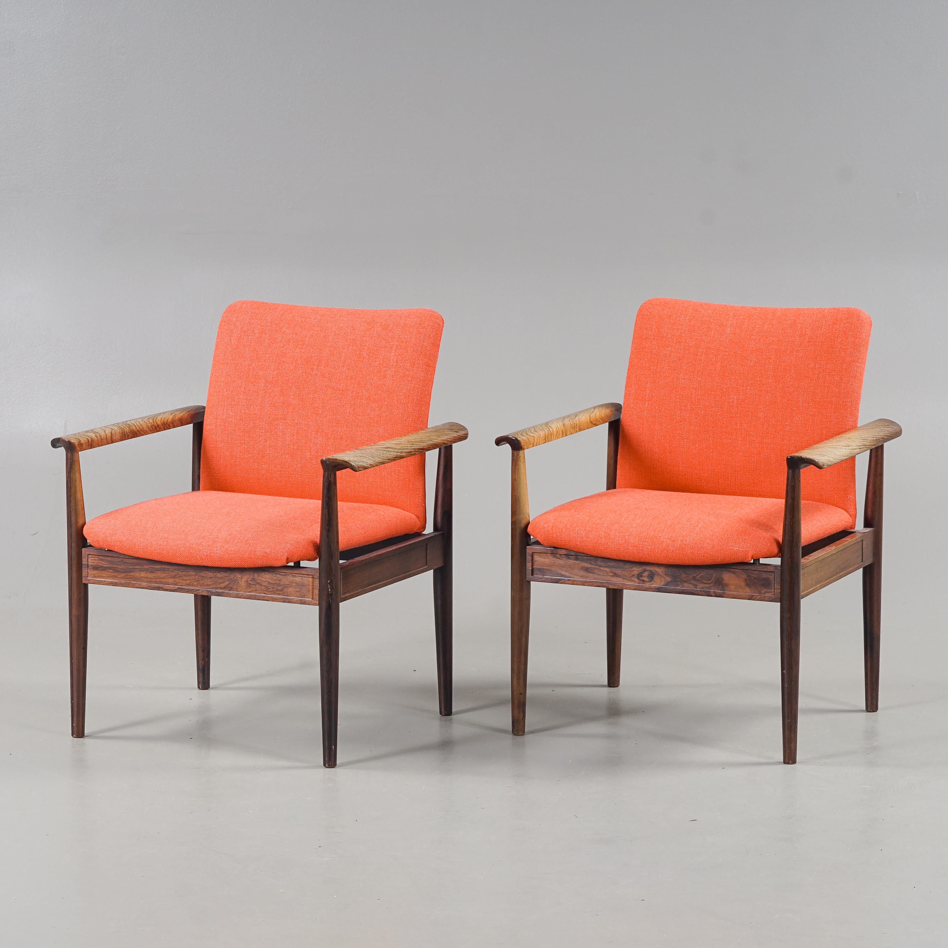 FINN JUHL. Fåtöljer, ett par, modell "FD 209, Diplomat", France & Son, Danmark, 1960-tal.