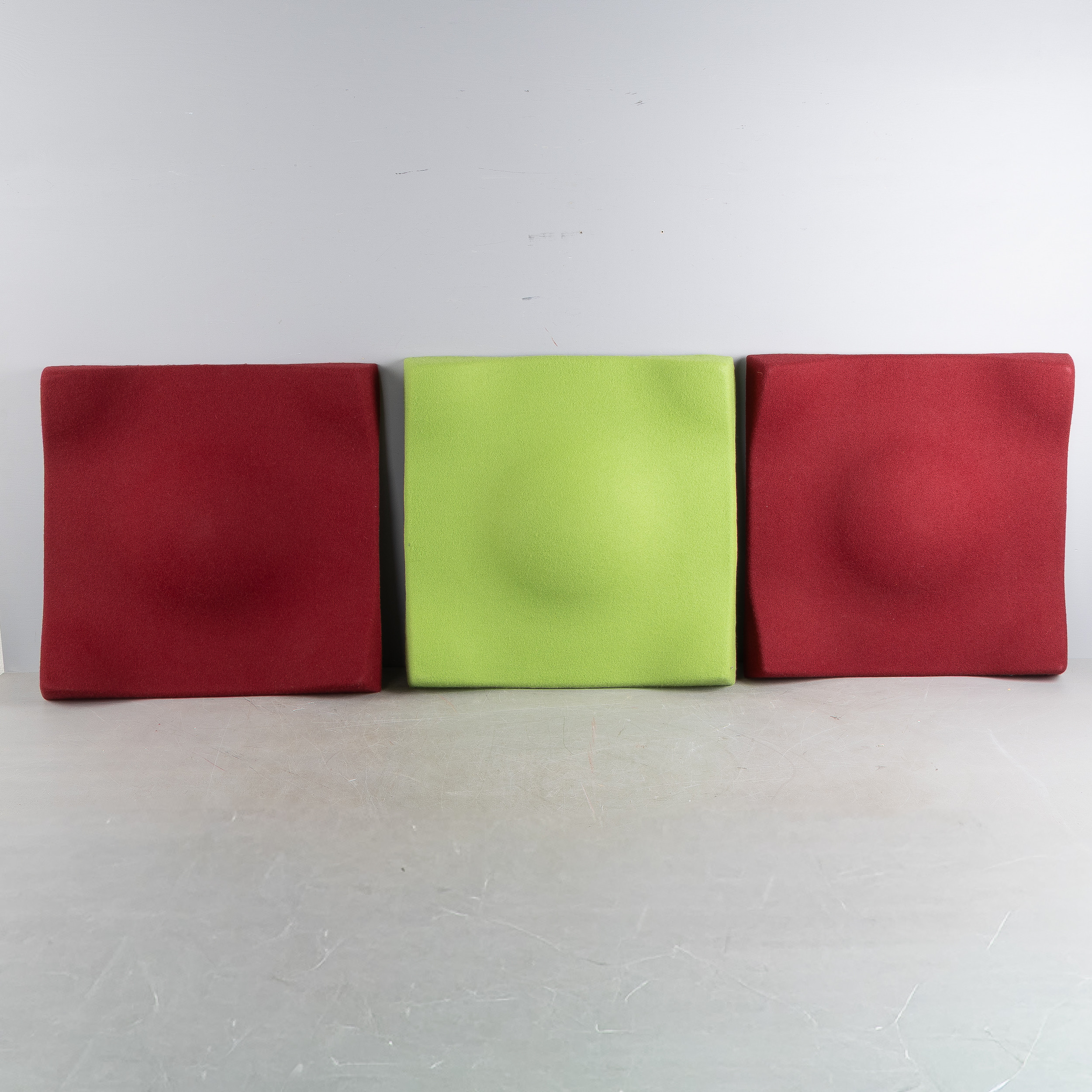 TEPPO ASIKAINEN. Akustikpaneler, 3 stycken, "Swell", Offecct.