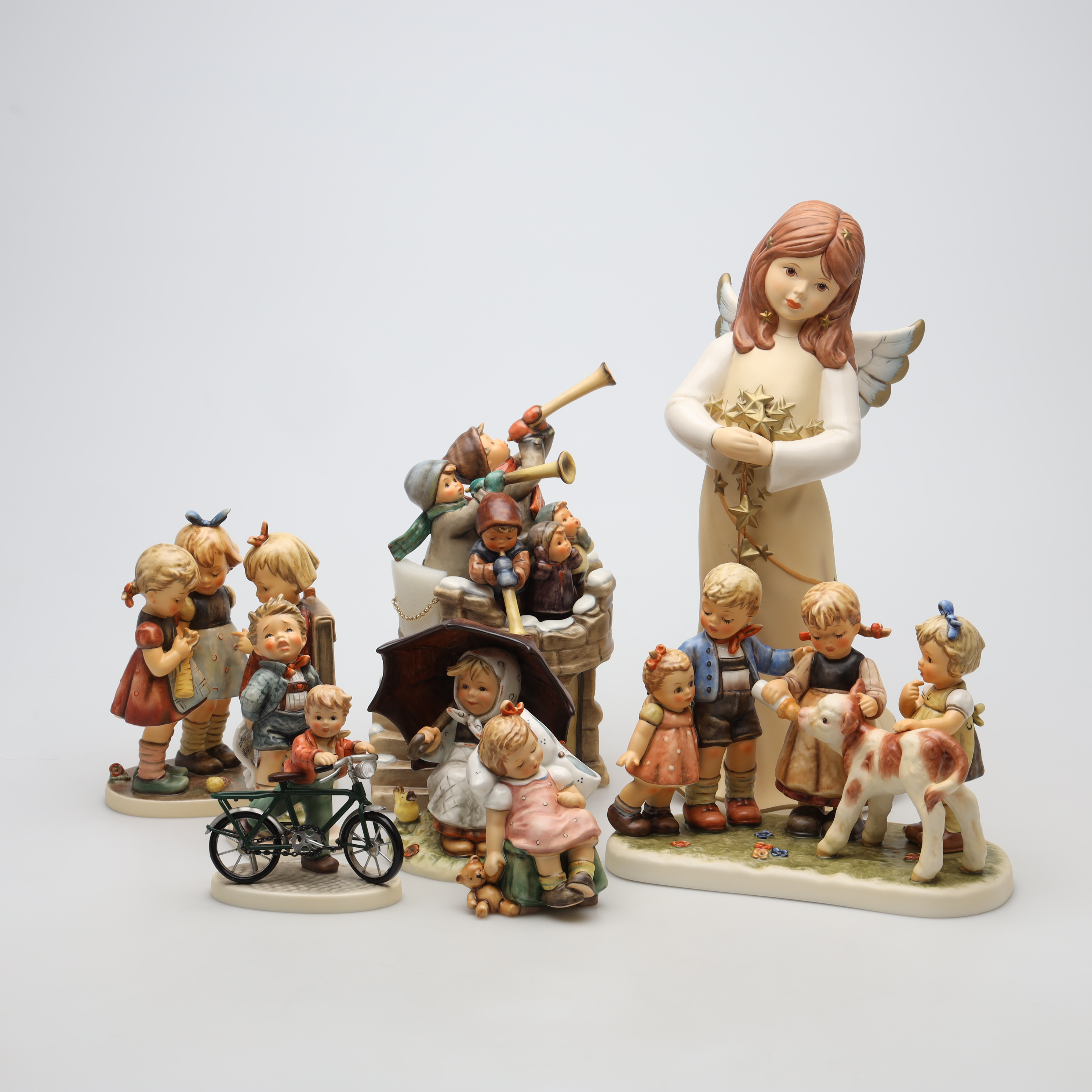 MARIA INNOCENTIA HUMMEL. FIGURINER, 8 stycken, porslin, Goebel.
