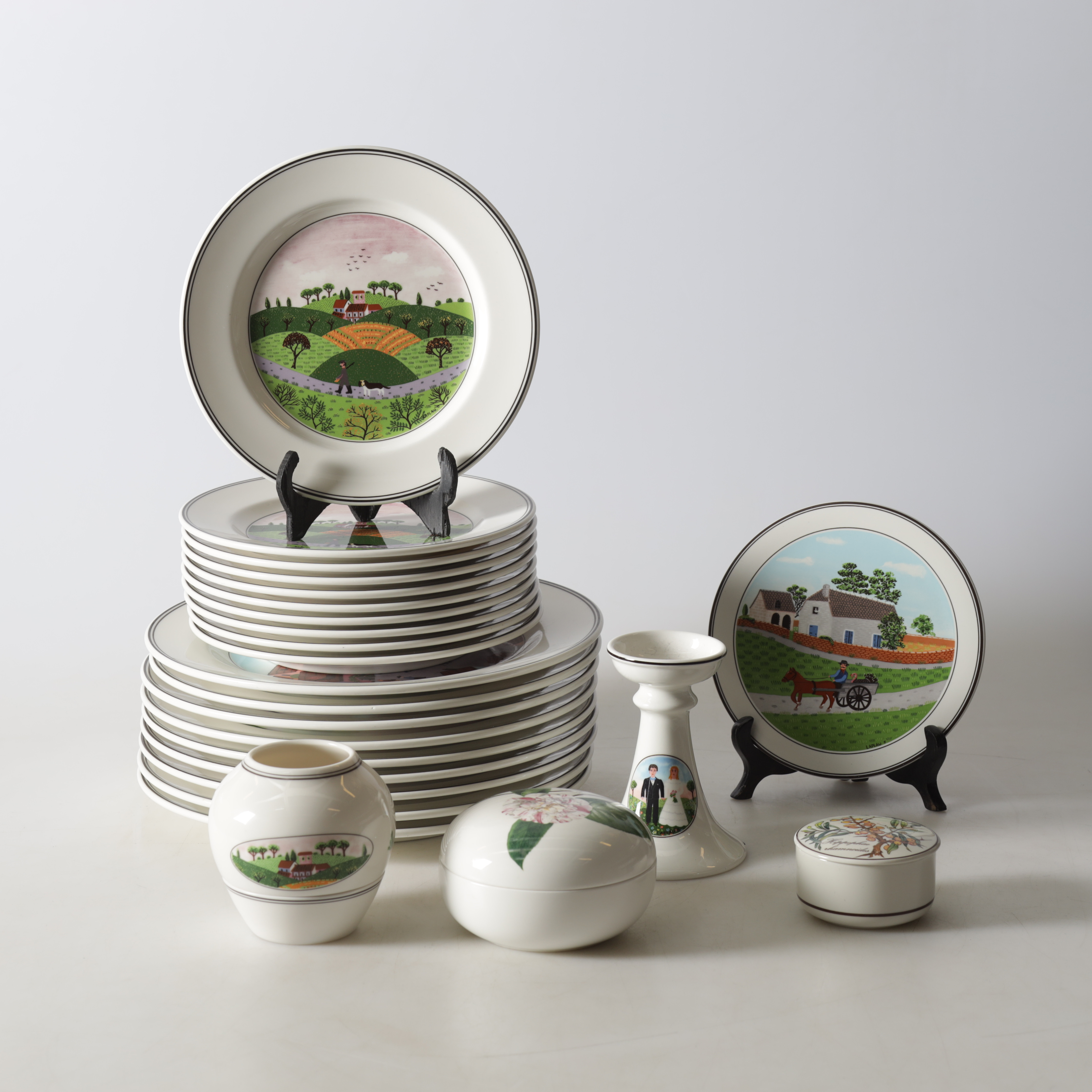 SERVISDELAR, 24 st, porslin, bl a "Naif", Villeroy & Boch.