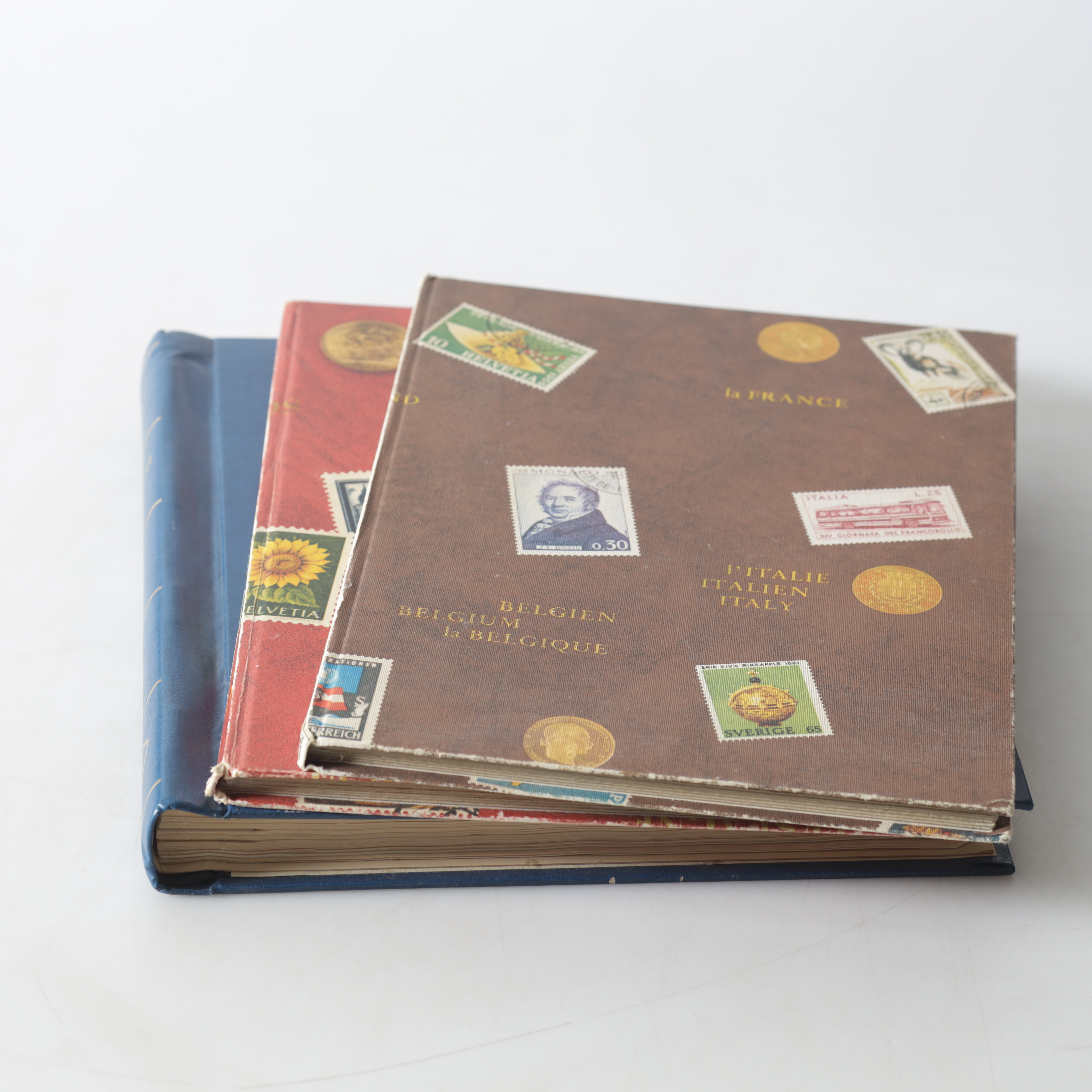 FRIMÄRKEN, 3 album, Sverige & övriga världen, 1900-tal.