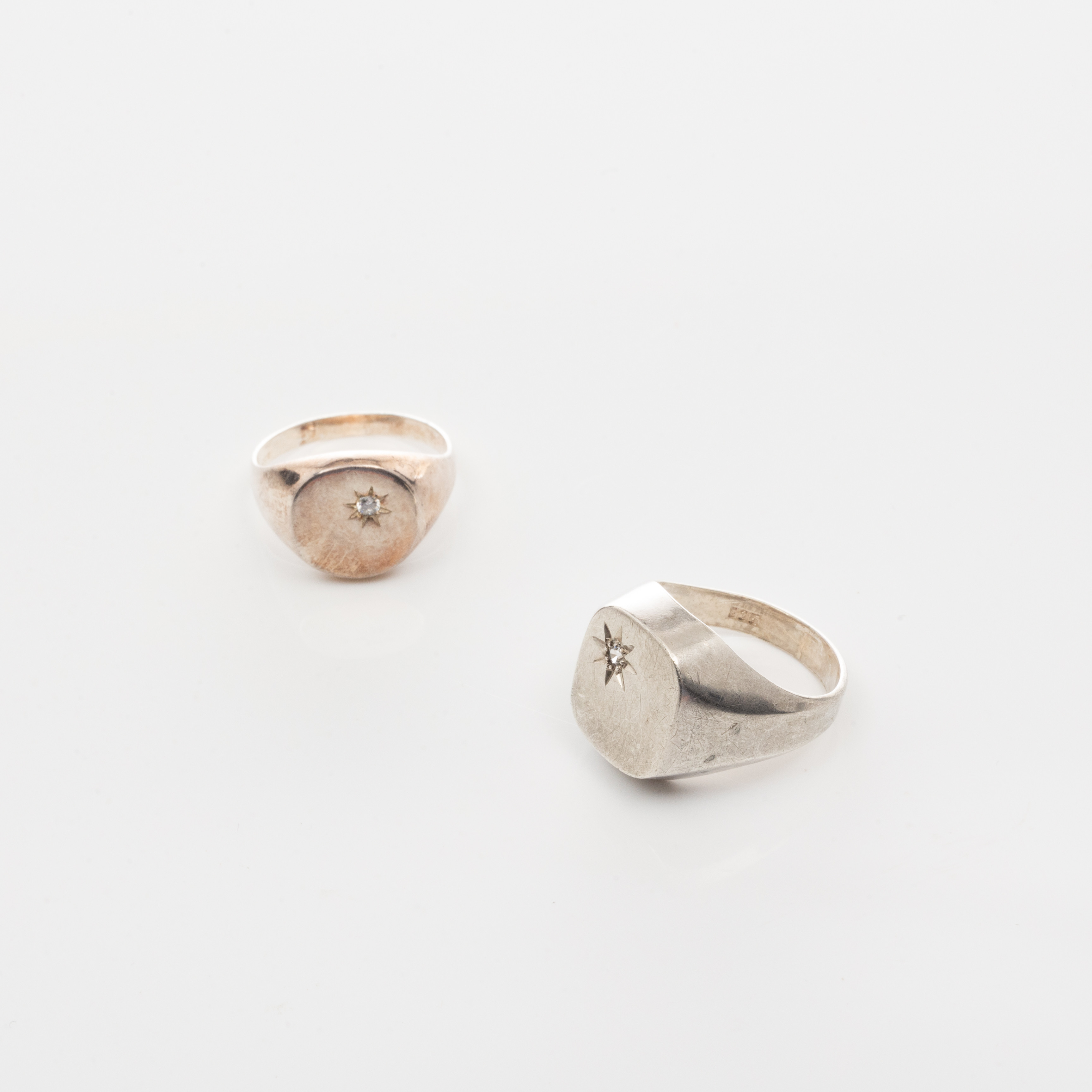 KLACKRINGAR, 2 st, Silver, Cubic zirkoner.