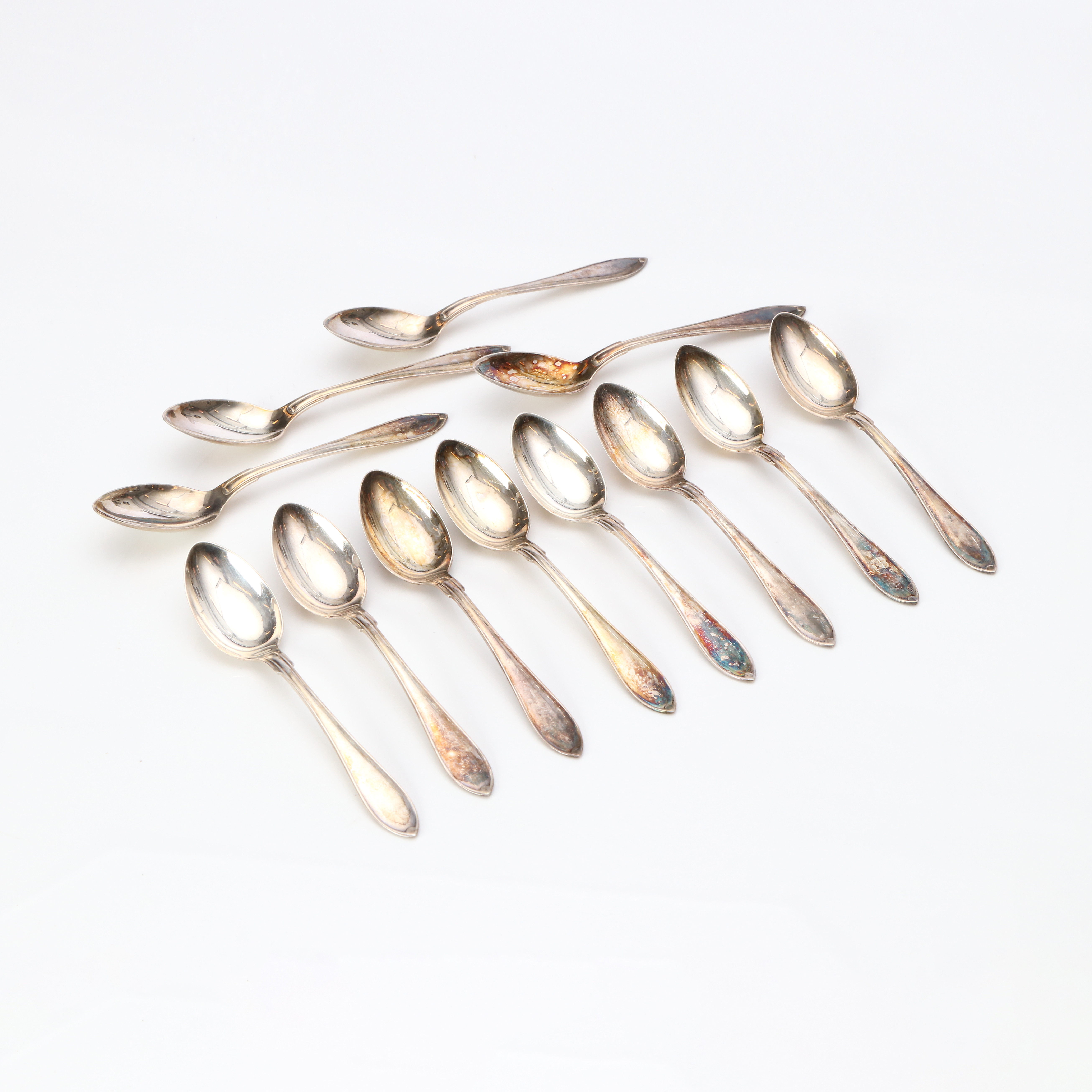 KAFFESKEDAR, 12 ST. Silver. Svensk spets. Vikt ca 125 gram.