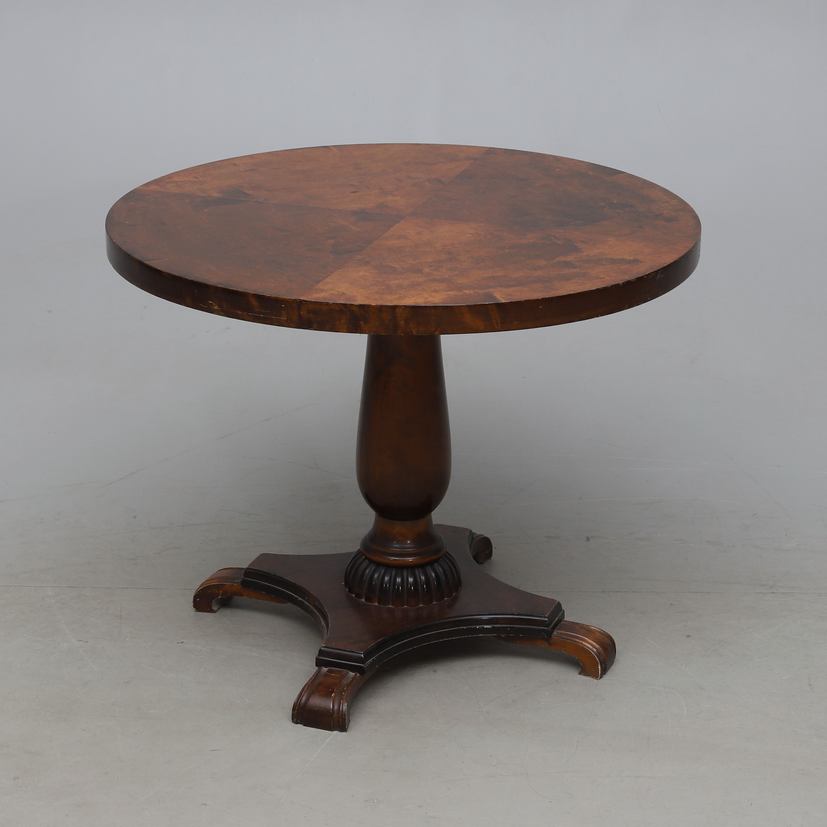 PELARBORD, björk, art deco, 1900-talets första hälft.