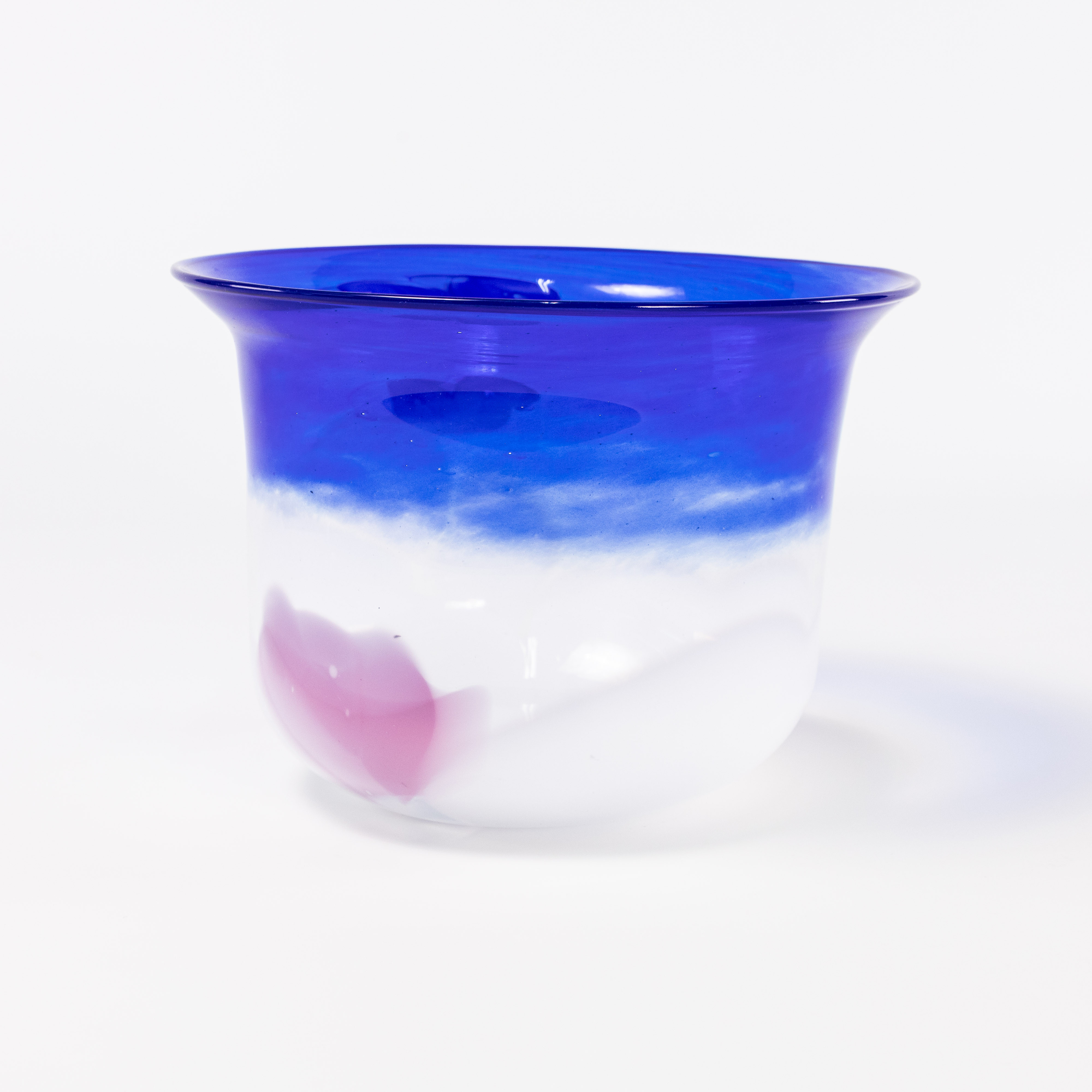 SKÅL. Glas, signerad "LF -76".