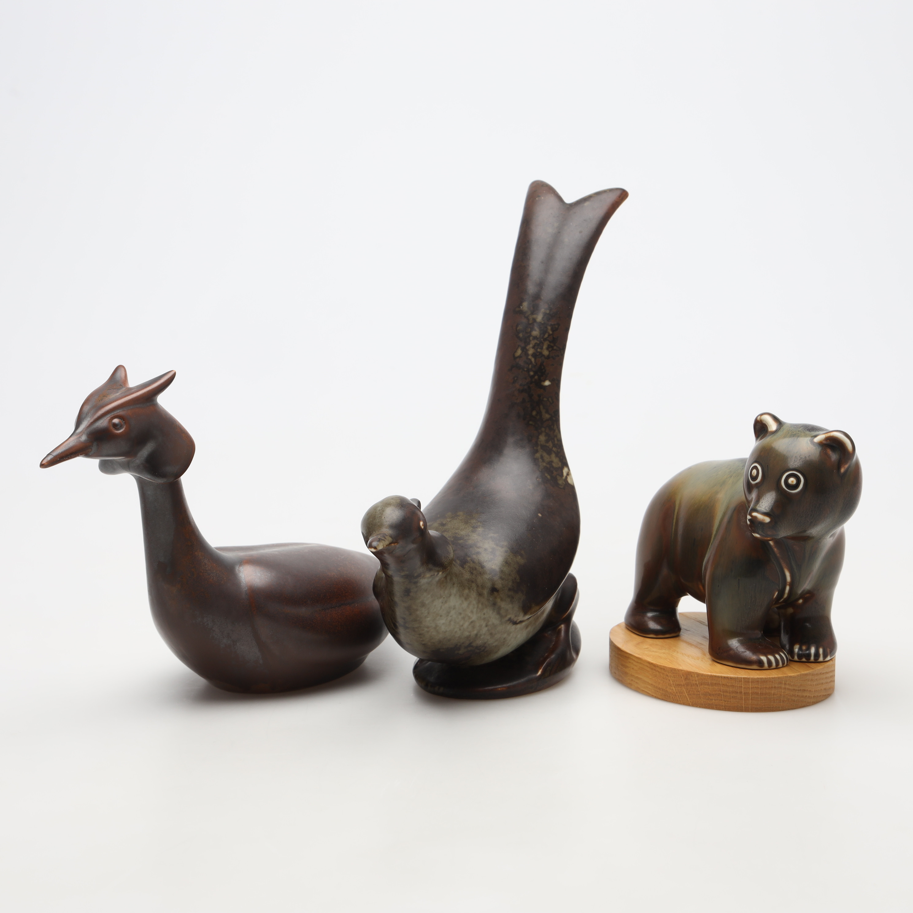 GUNNAR NYLUND. FIGURINER, 3 stycken, stengods, Rörstrand.