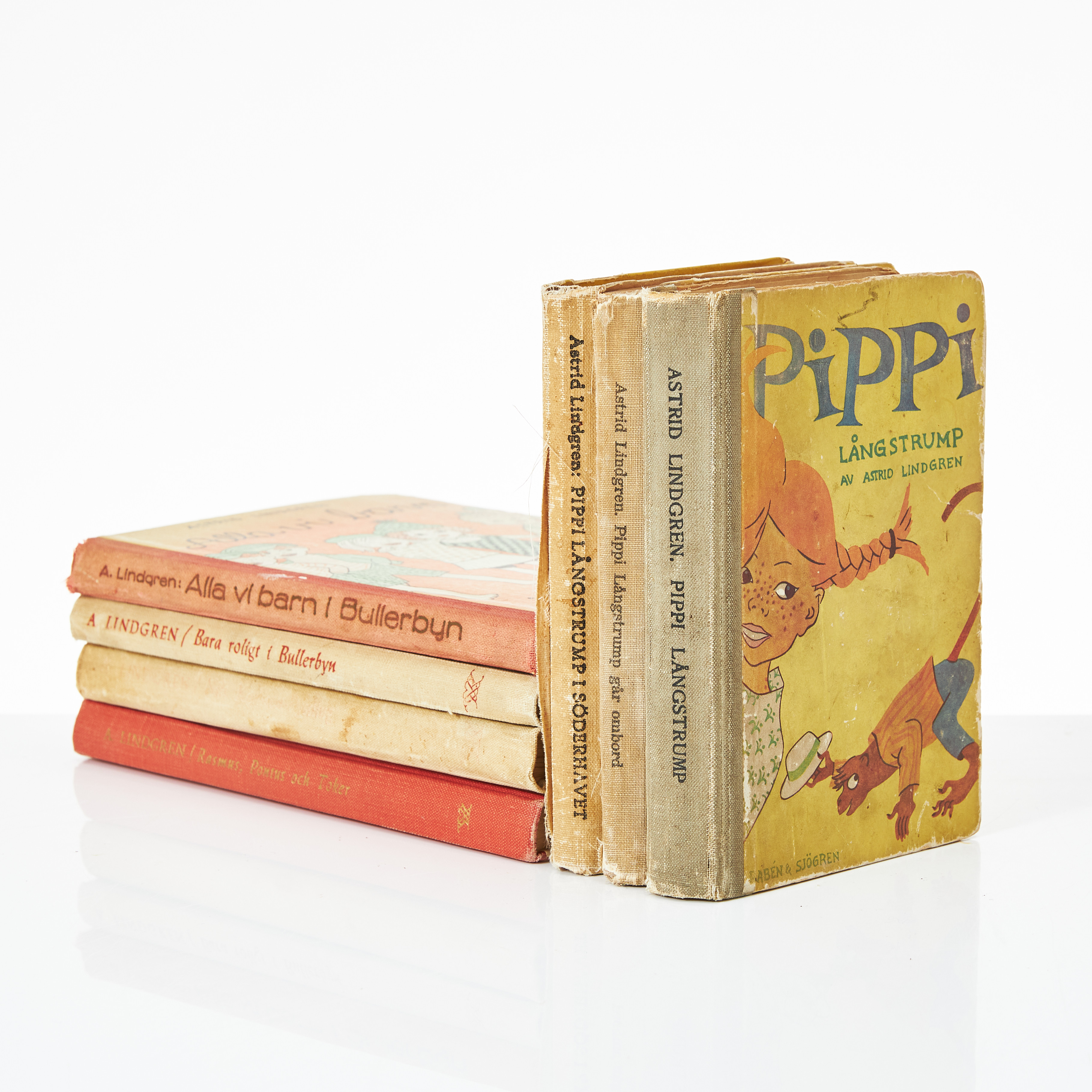 ASTRID LINDGREN, BL. A. PIPPI LÅNGSTRUMP, BARNEN I BULLERBYN, 1945-1957, FÖRSTAUPPLAGOR, 7 VOLYMER.