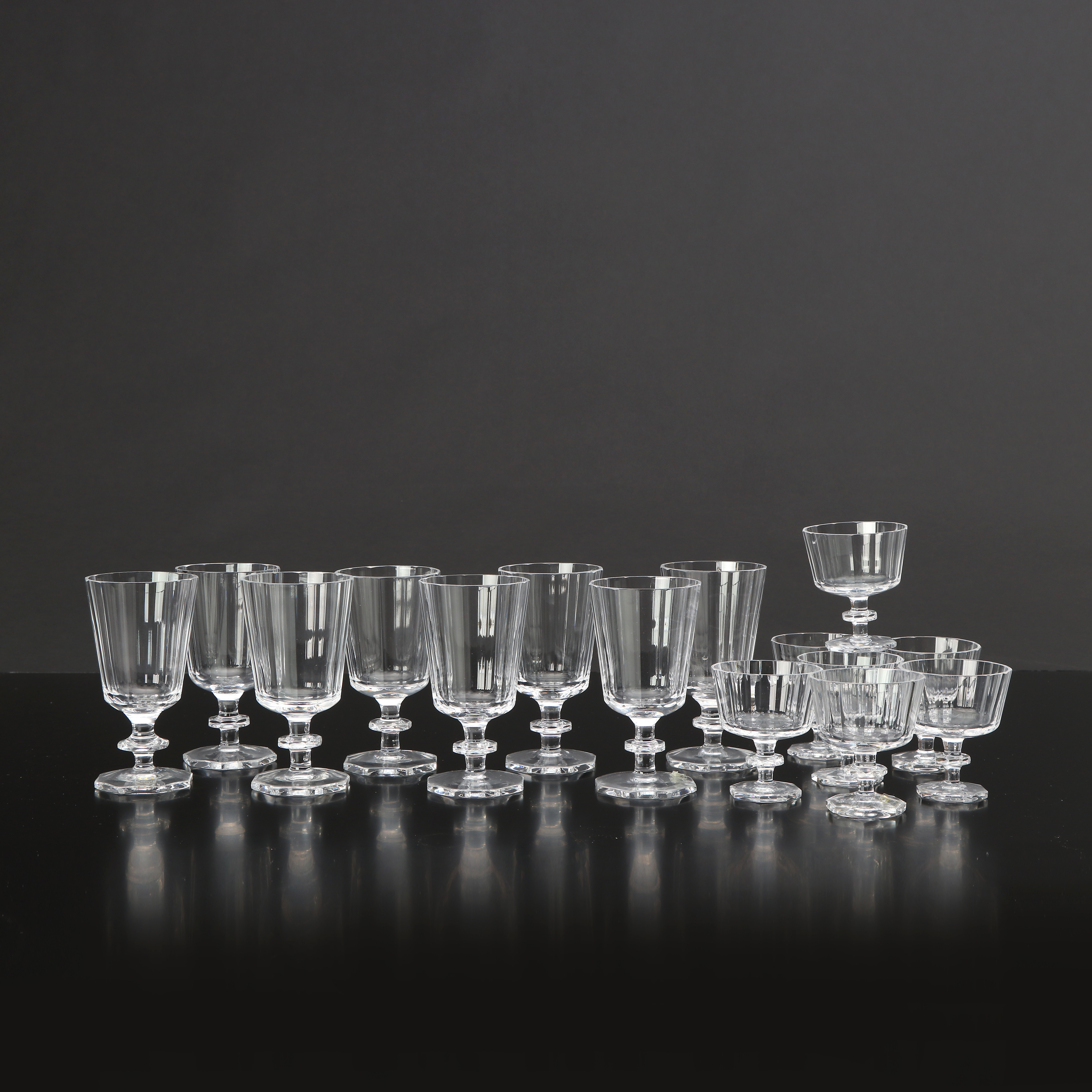 ELIS BERGH. KOST, GLAS, 8+7 ST. "Karlberg".